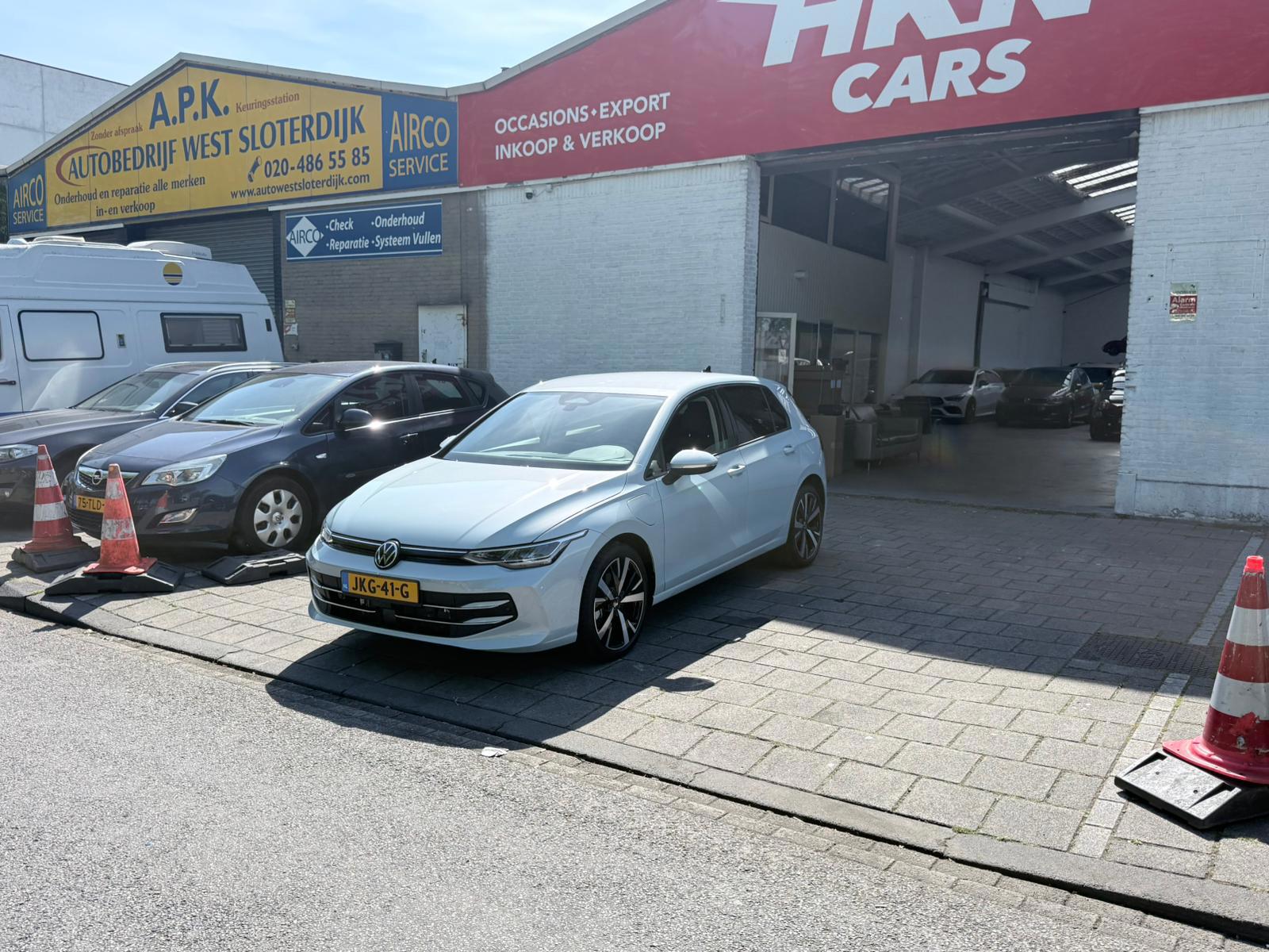 Volkswagen GOLF 1.5 eHybrid Life Edition | Facelift | BTW auto