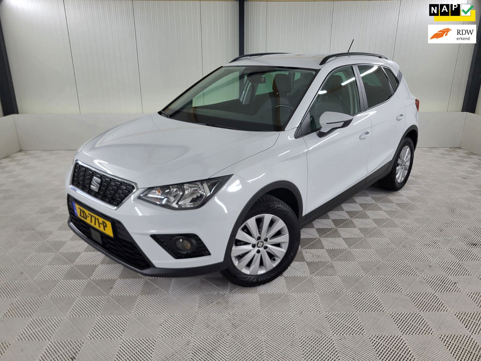 Seat Arona Style Business Intense, Automaat, Camera, Navigatie, Parkeersensoren