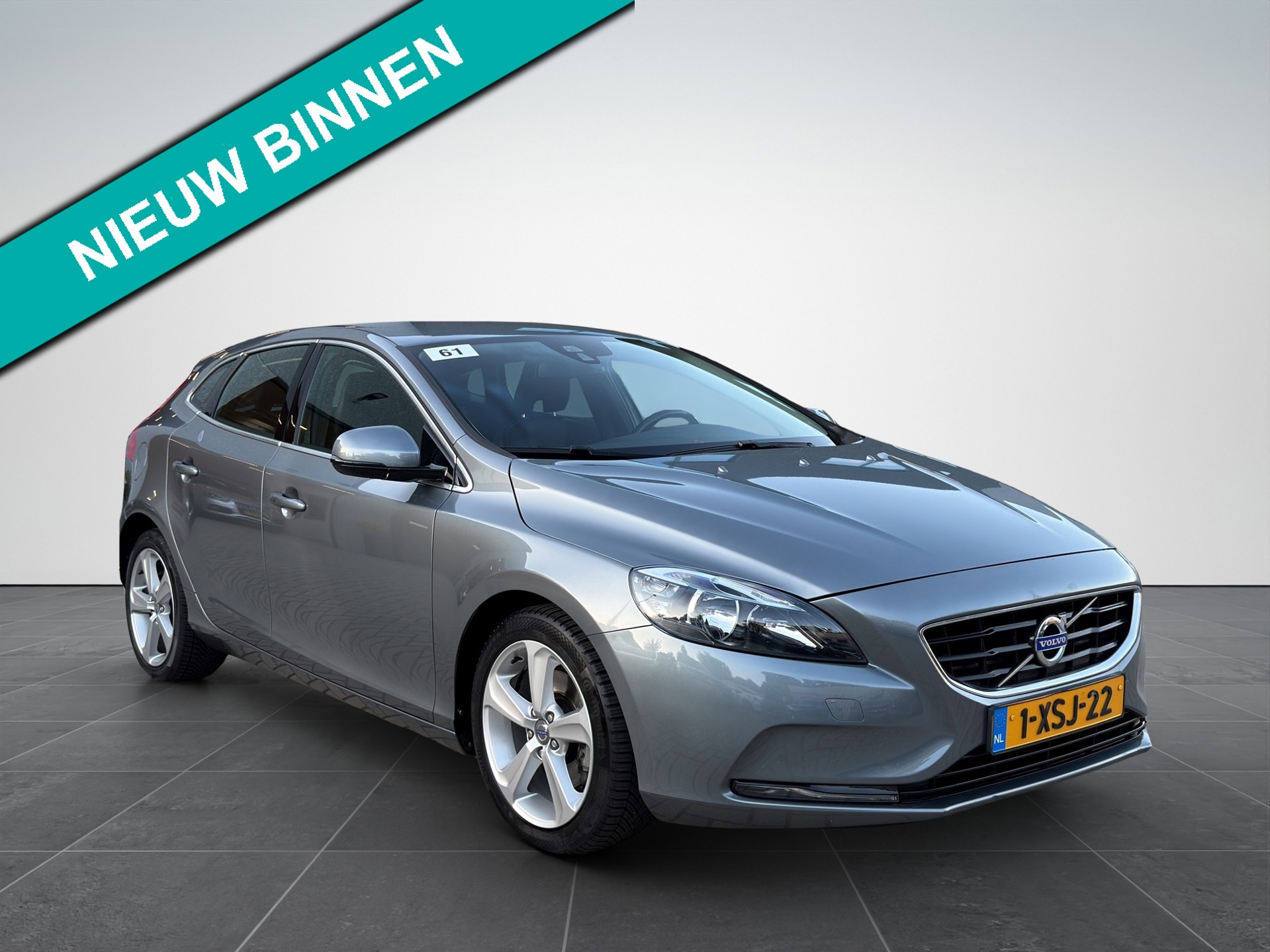 Volvo V40 1.6 T2 R-Design Trekhaak|Parkeersensoren|Cruise