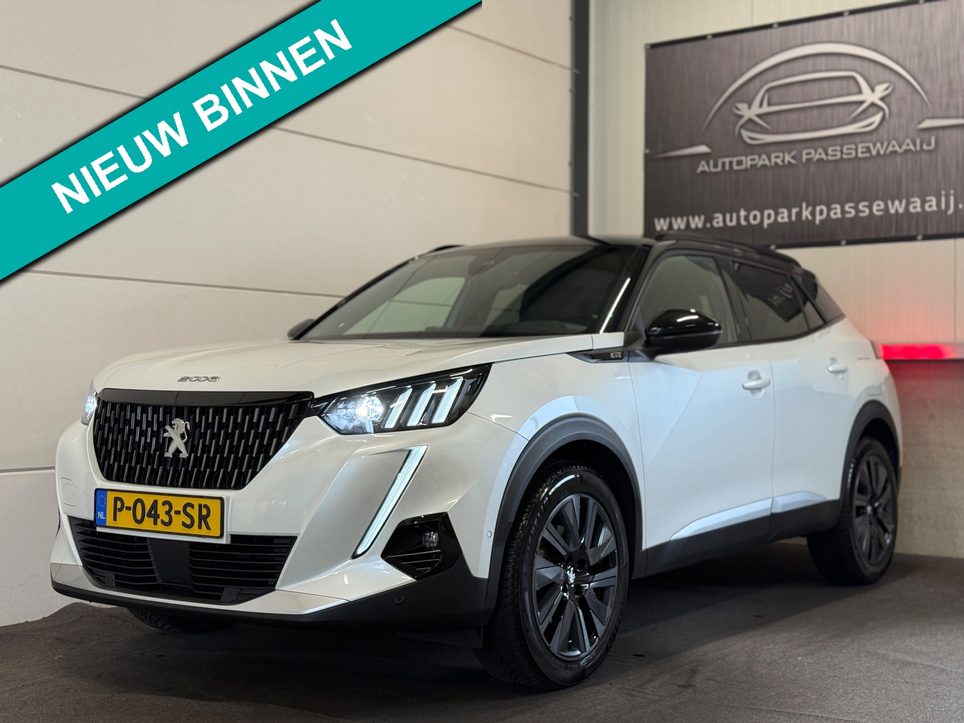 Peugeot 2008 1.2 PureTech GT-Line Pano, ACC, Apple Carplay, Focal Audio, Sfeerverlichting, Stoelverwarming, Trekhaak, Lane-Assist