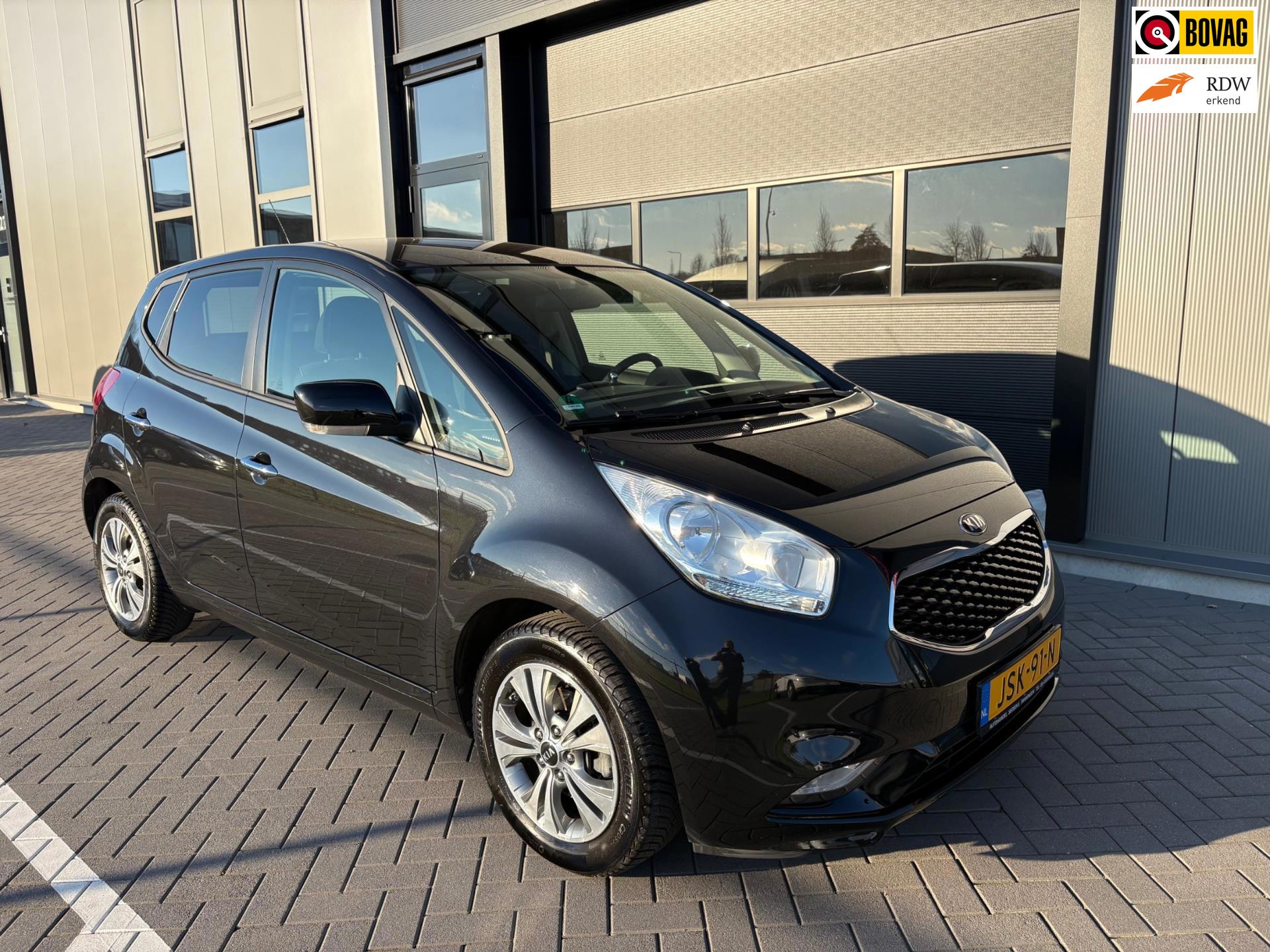 Kia VENGA 1.6 CVVT Dream Team