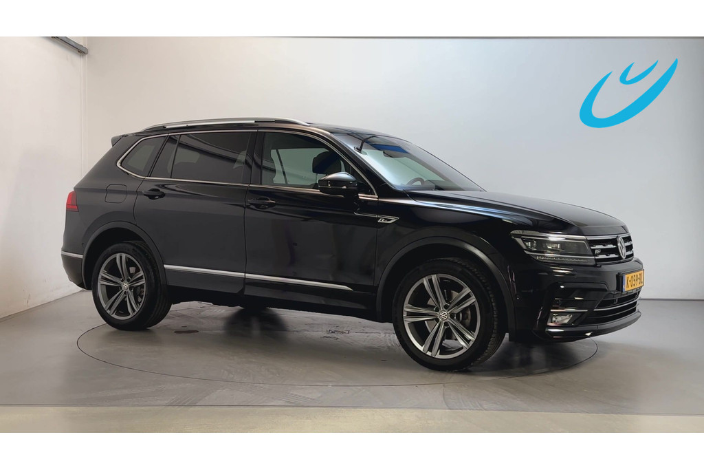 Volkswagen Tiguan Allspace 1.5 TSI Highline Business R Panoramadak Stoelverwarming Virtual Cockpit