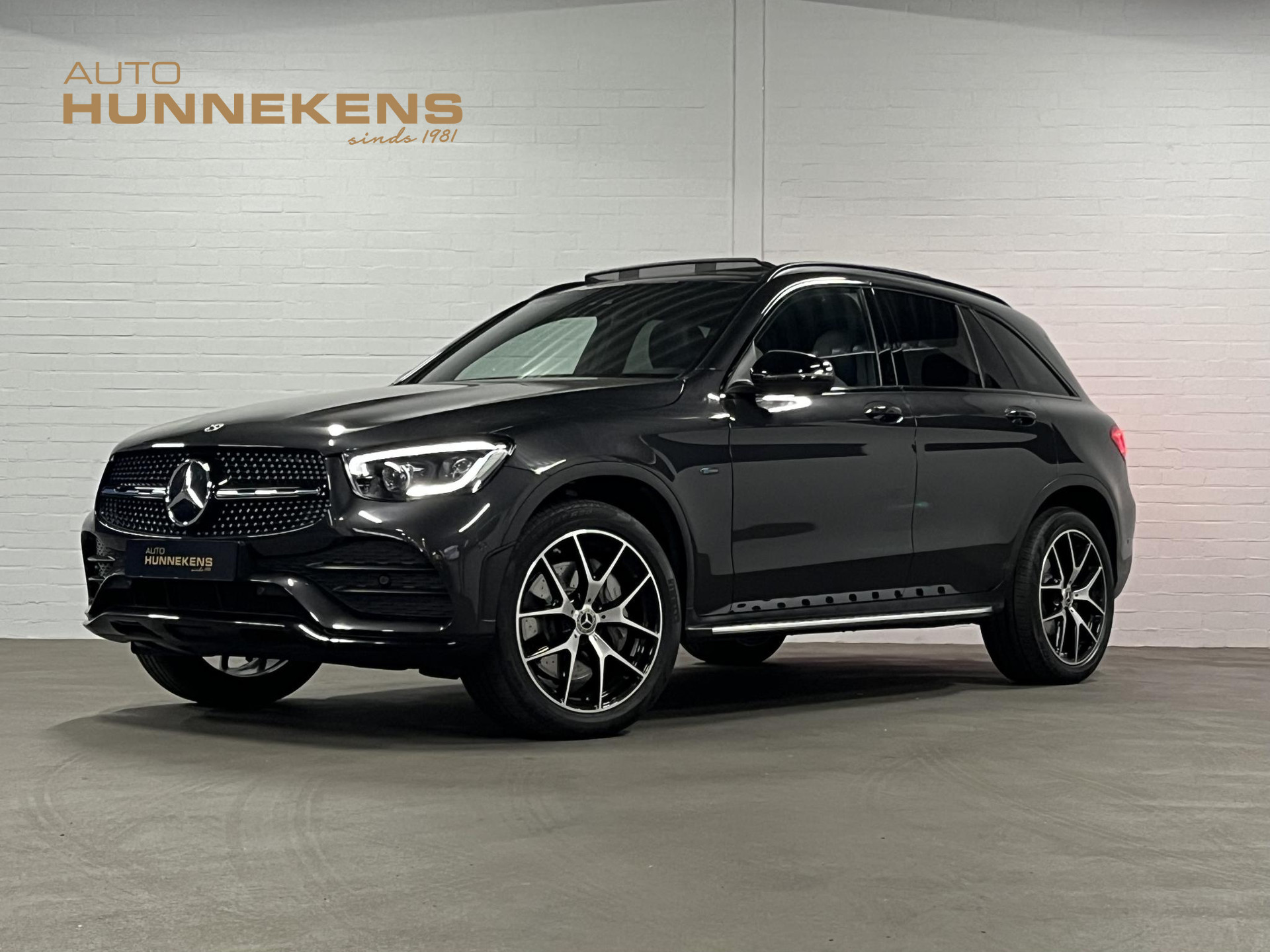 Mercedes-Benz GLC 300e 4MATIC AMG-line