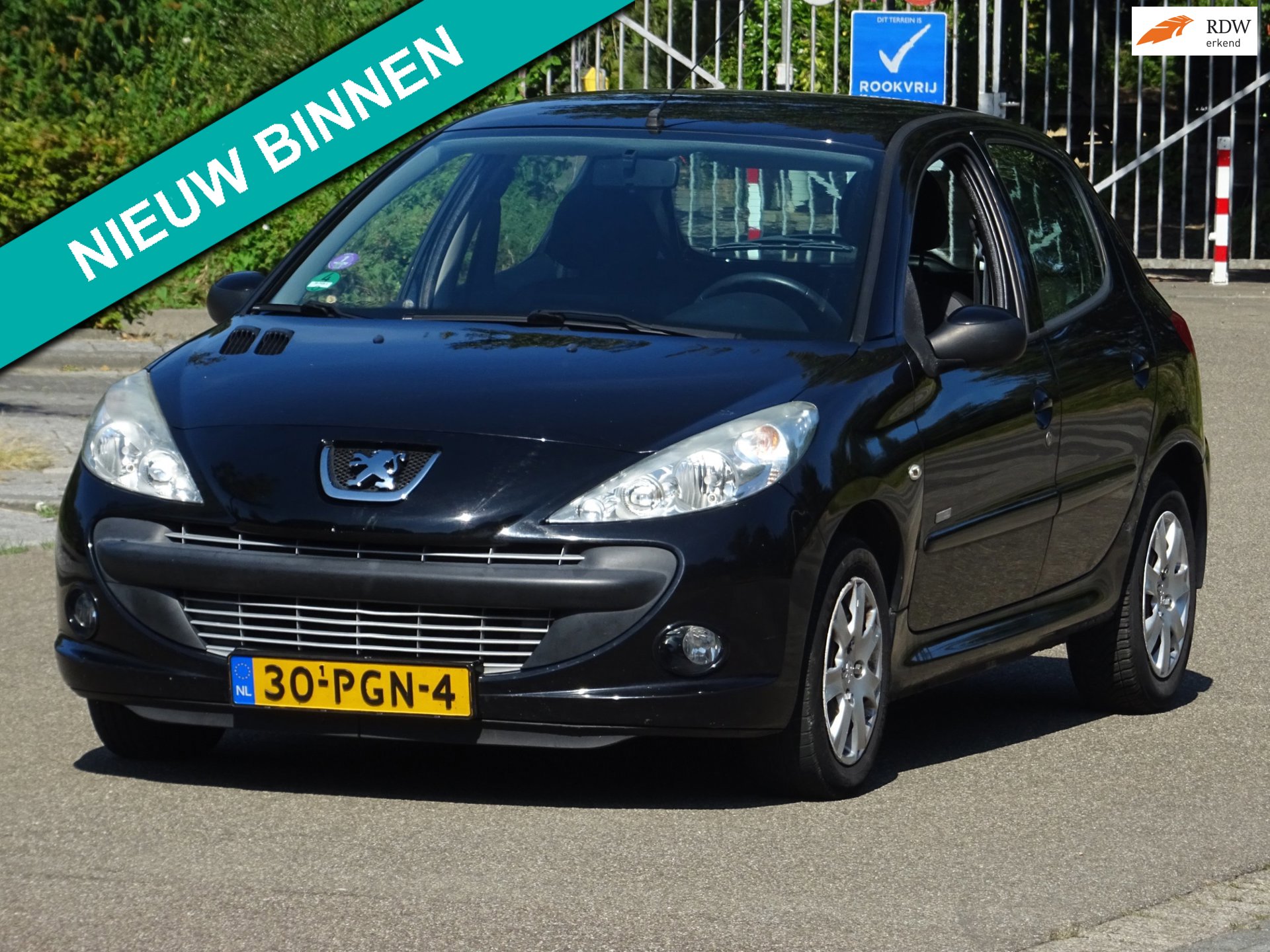 Peugeot 206 + 1.4 Millesim 200 5DEURS BJ2011 NAP/AIRCO/APK