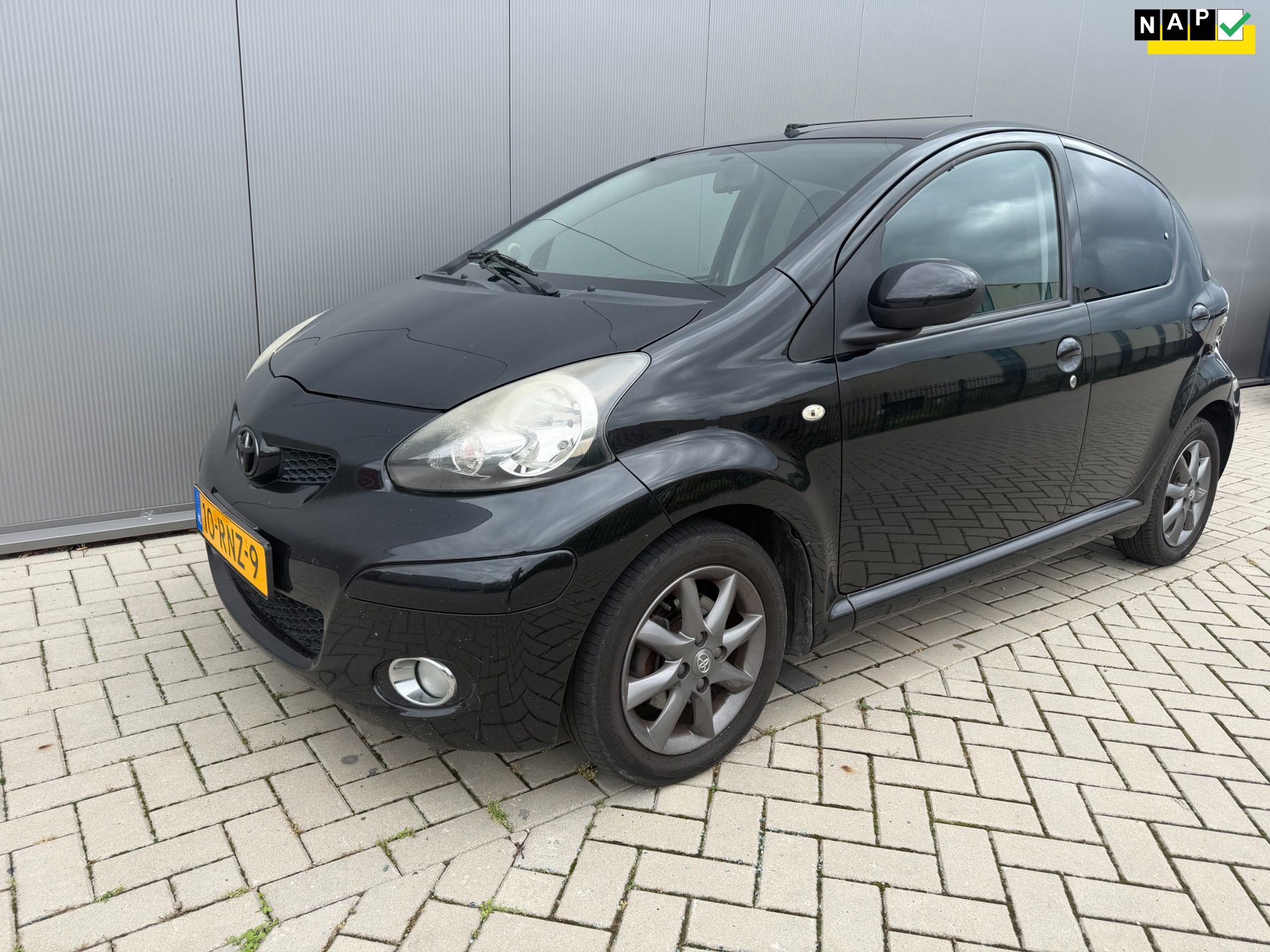 Toyota Aygo 1.0-12V Dynamic Navigator