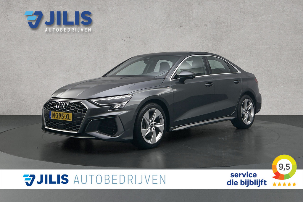 Audi A3 Limousine 30 TFSI S-line | LED koplampen | Navigatie | Lichtmetalen velgen | Cruise control