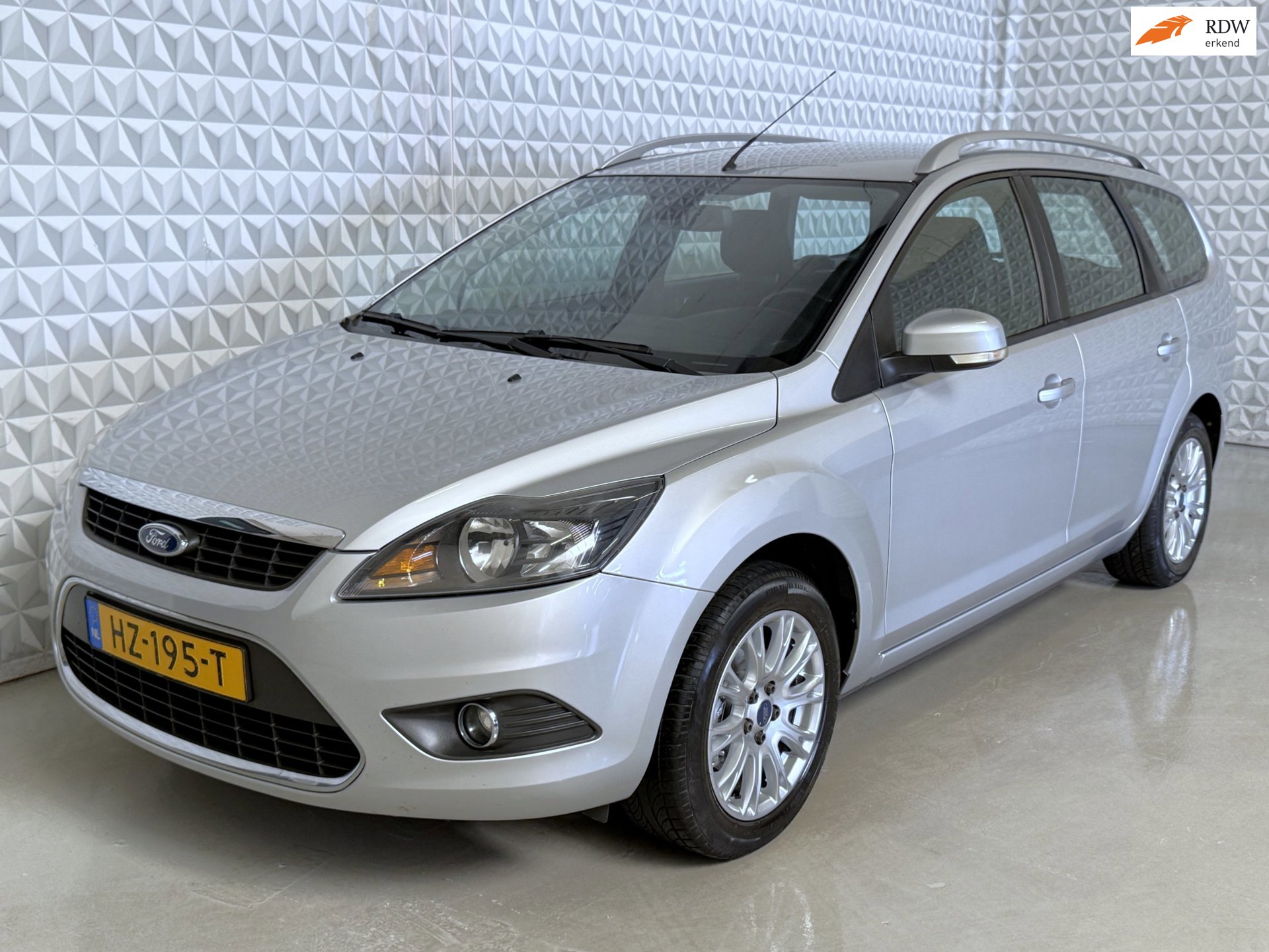 Ford Focus Wagon 1.6 TI-VCT AIRCO CLIMA TREKHAAK (2009)