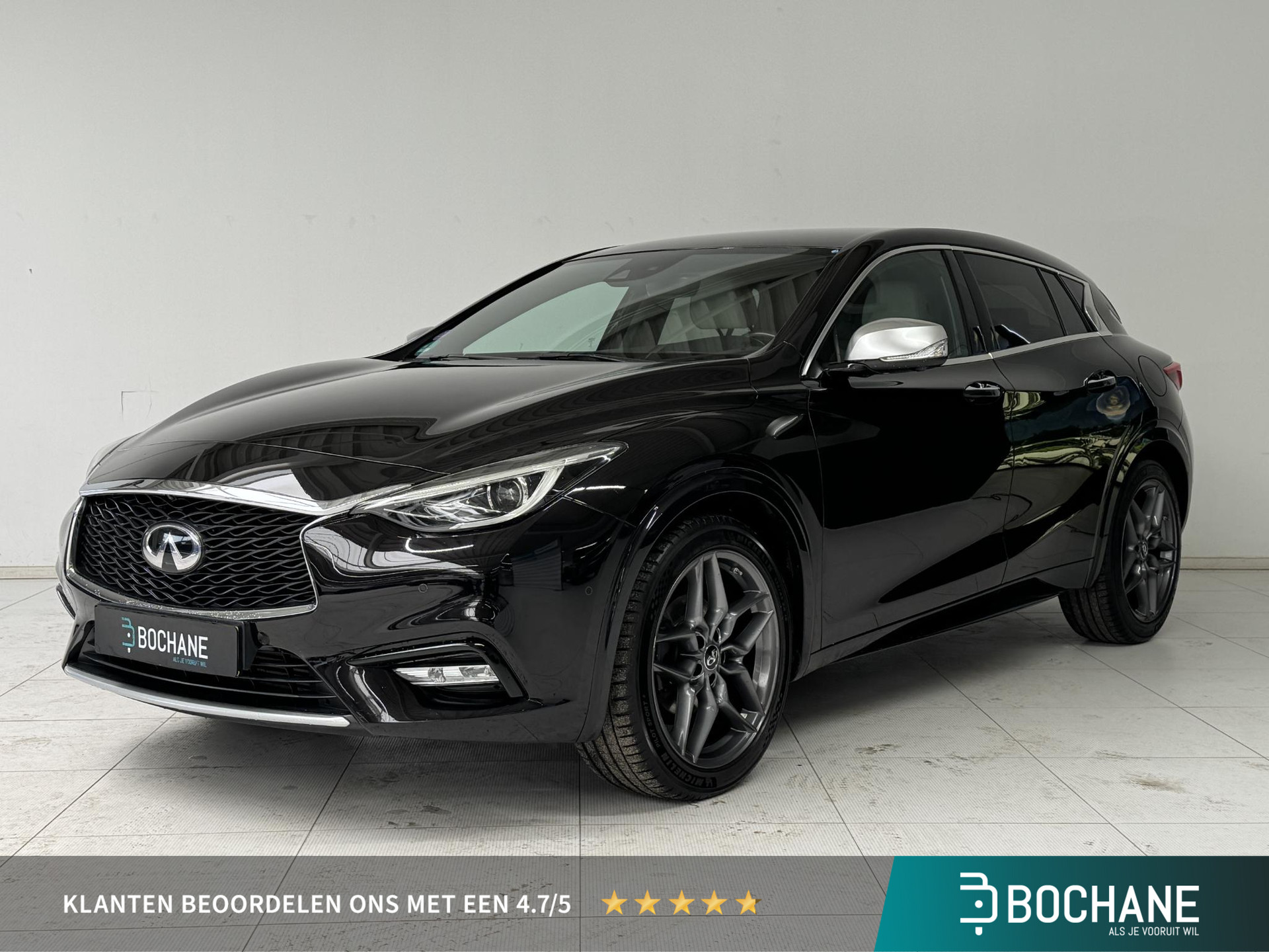 Infiniti Q30 1.6t Premium Tech