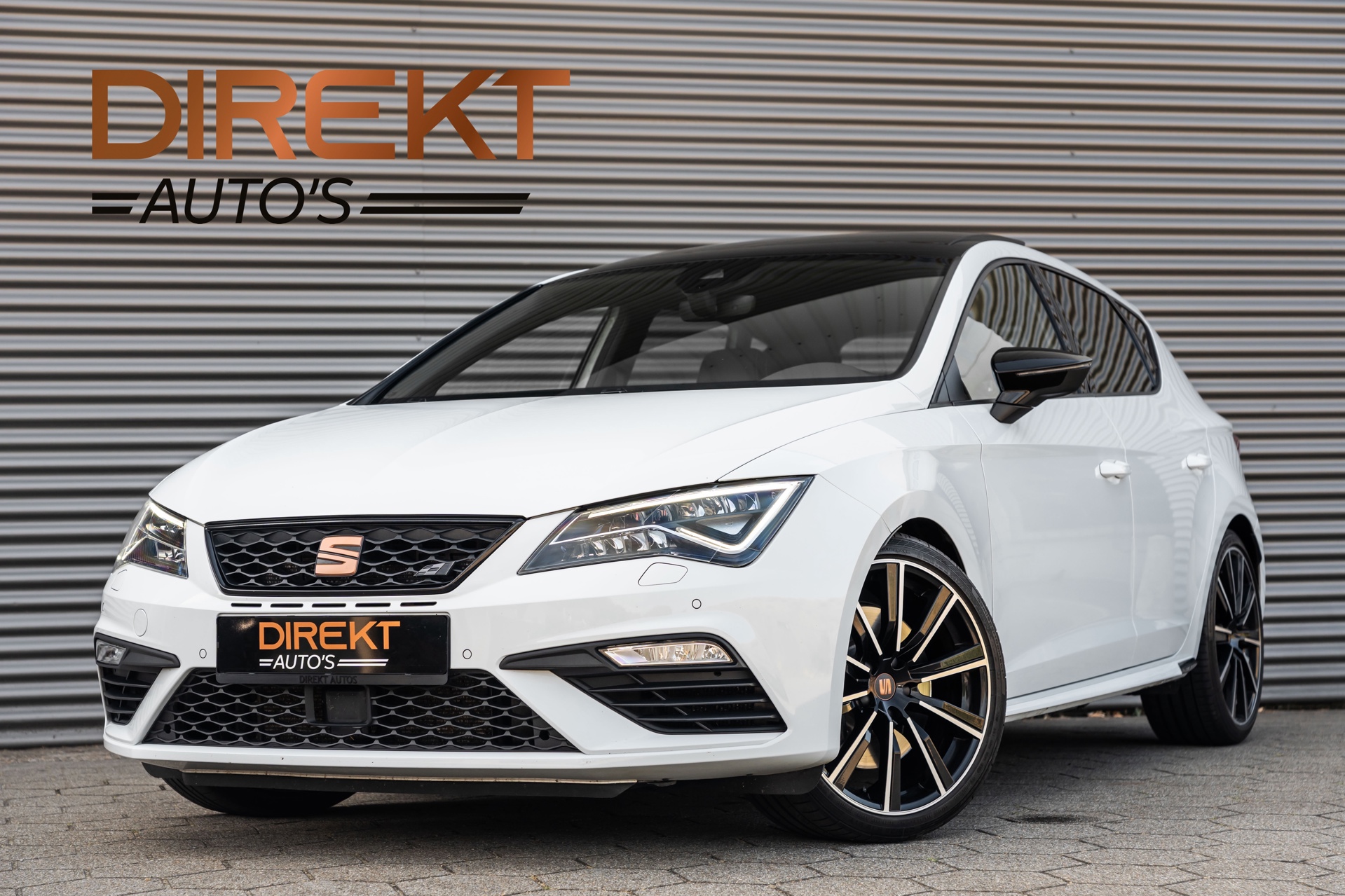 Seat Leon 2.0 TSI CUPRA ULTIMATE PANO BEATS KEYLESS CAMERA
