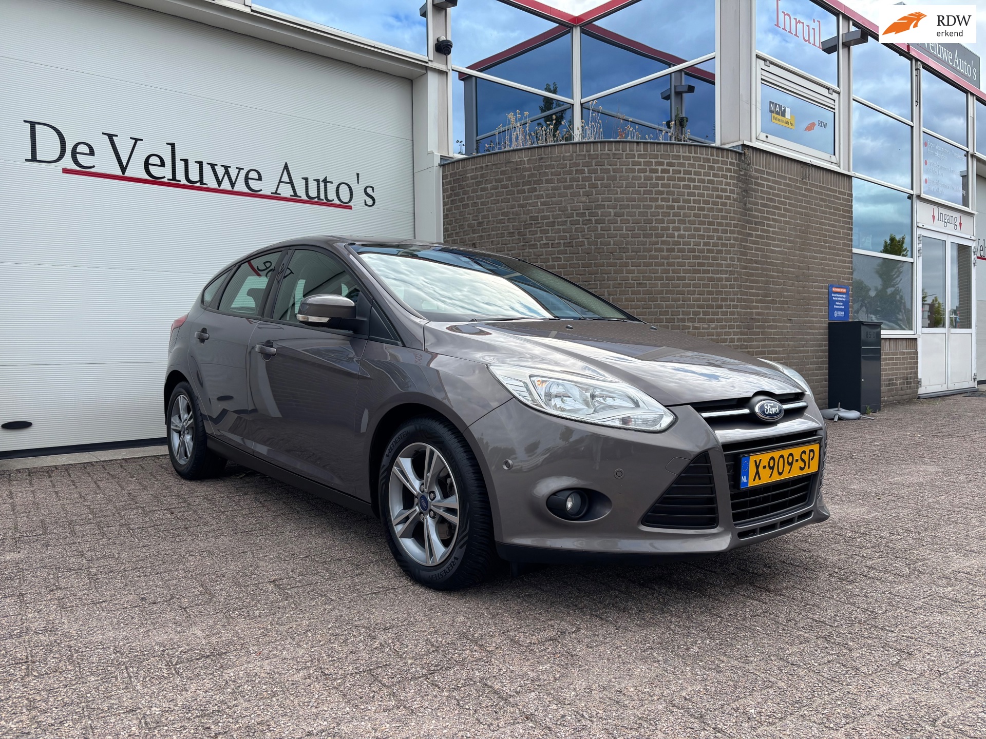 Ford Focus 1.0 EcoBoost Lease Titanium|Park Assistent|Clima|