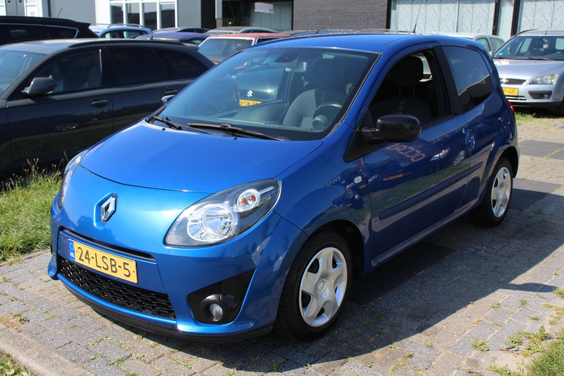 Renault Twingo 1.2-16V Dynamique IJSKOUDE Airco!! Cruise Elec pakket NAP APK 2027