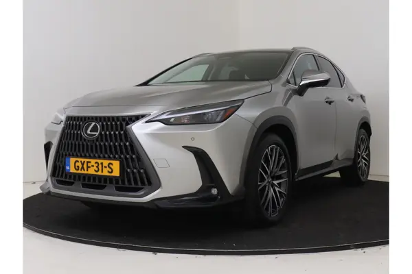 NX 450H+ Awd Luxury Line