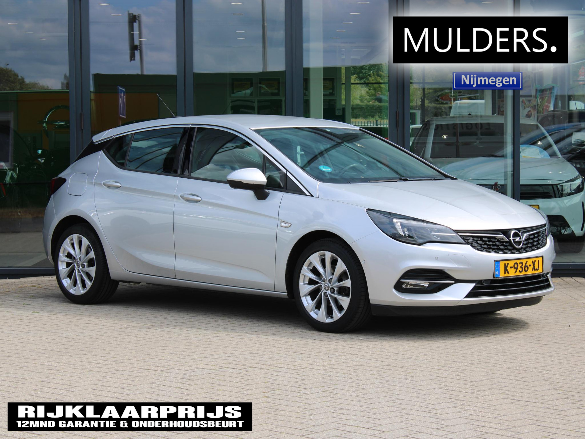 Opel Astra 1.2 Elegance