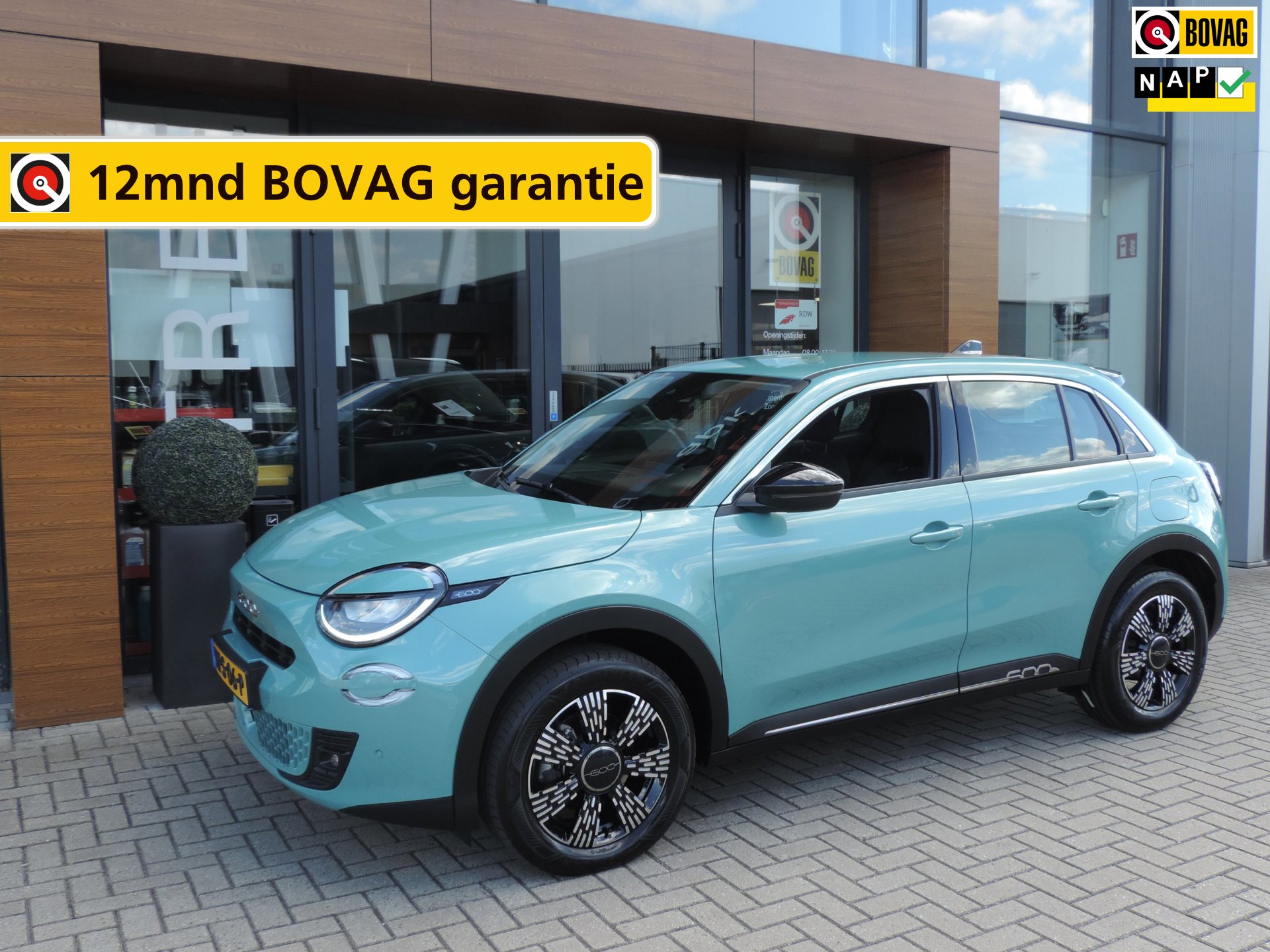 Fiat 600 1.2-T Hybrid Urban AUTOMAAT 31.000km | LED kopl | CarPlay | Stoelverw | Cruise contr | Keyless | Camera | 17” | PDC