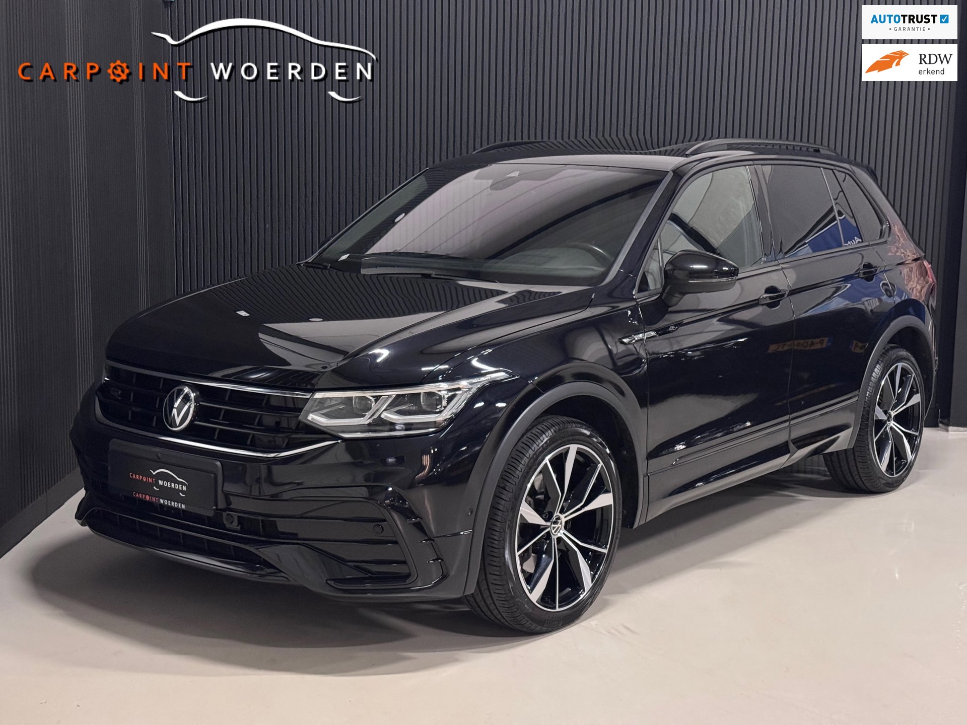 Volkswagen Tiguan 2.0 TSI 4Motion 3X R-LINE | IQ LIGHT | 360 CAM | HUD | VOL!
