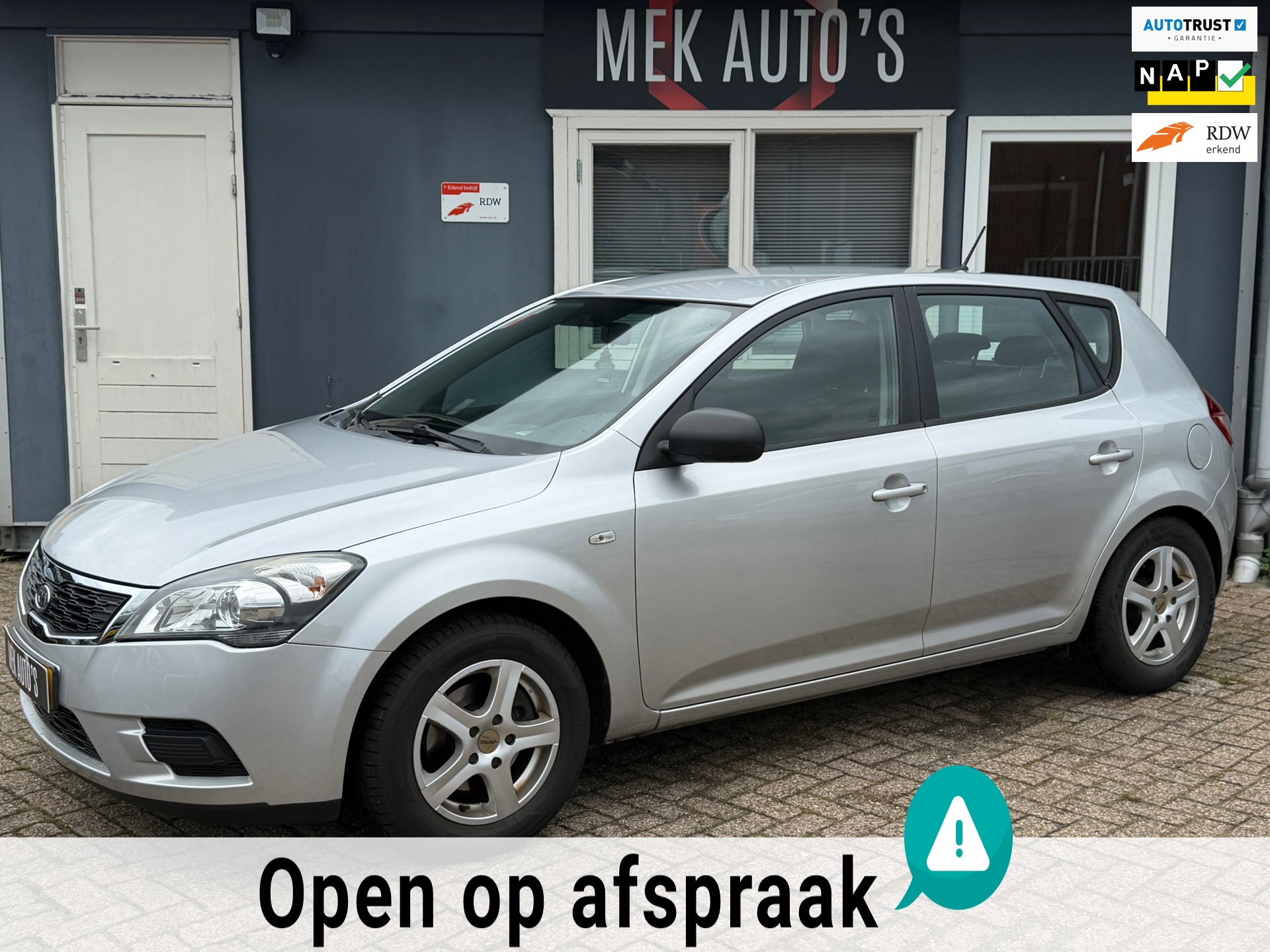Kia Cee'd 1.4 CVVT X-tra|Airco|Parkeer sensor|Trekhaak|Nap|