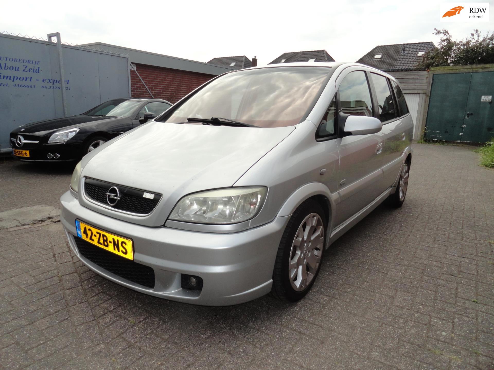 Opel Zafira 2.0-16V OPC LEER CLIMA