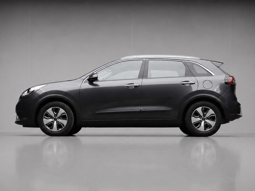 Kia Niro 1.6 GDi Hybrid DynamicLine Sport (APPLE CARPLAY,NAVI,CLIMATE,CRUISE,LANE ASSIST,SPORTSTOELEN,LM VELGEN,NETTE STAAT)
