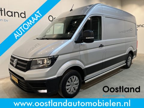 Volkswagen Crafter 35 2.0 TDI L3H3 140 PK Automaat / Euro 6 / Trekhaak 3.000 KG / Airco / Cruise Control / CarPlay / PDC / Navigatie / 3-Zits / 69.000 KM !!