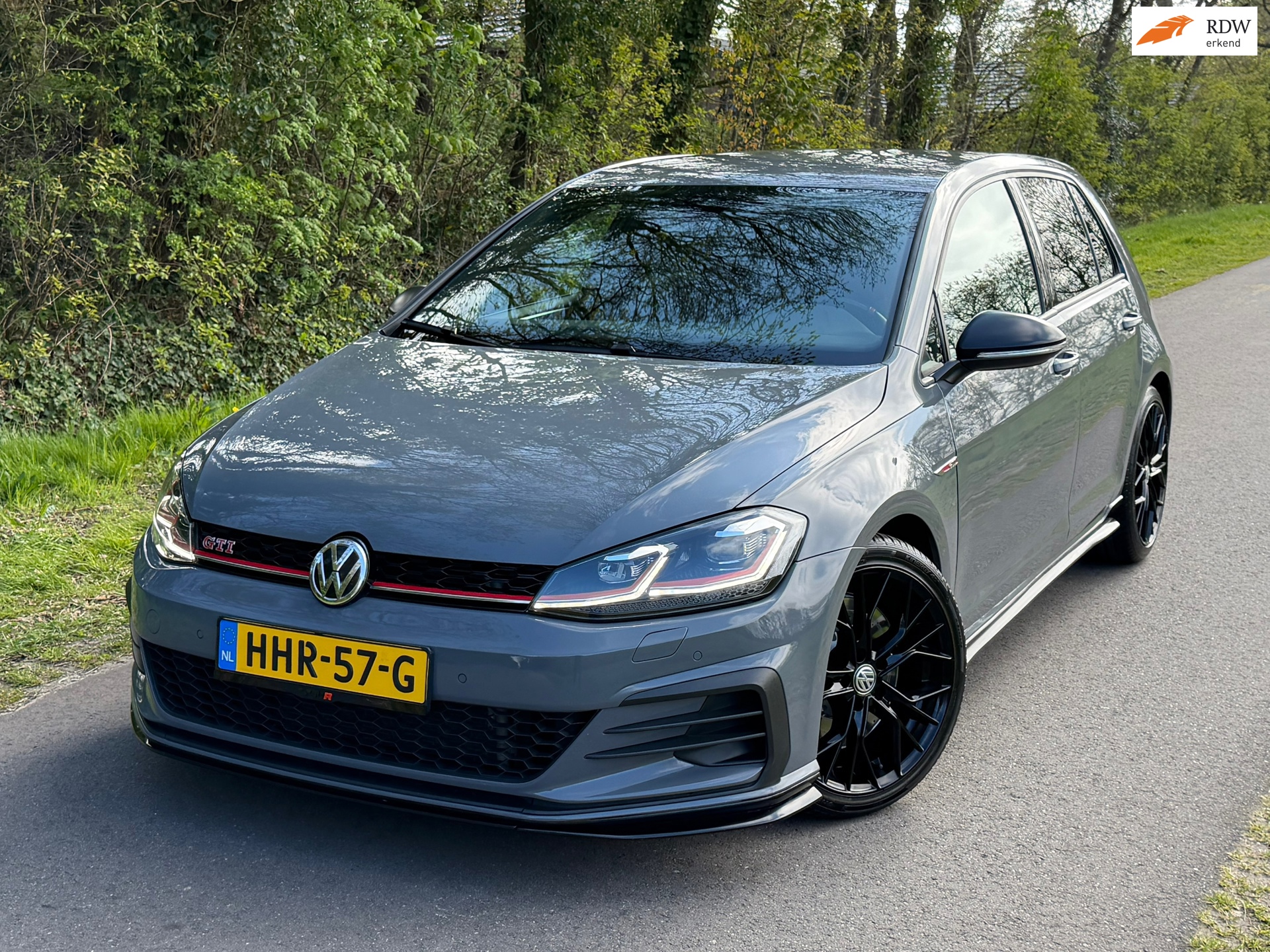 Volkswagen GOLF 2.0 TSI GTI TCR | Akrapovic | Keyless | Camera |