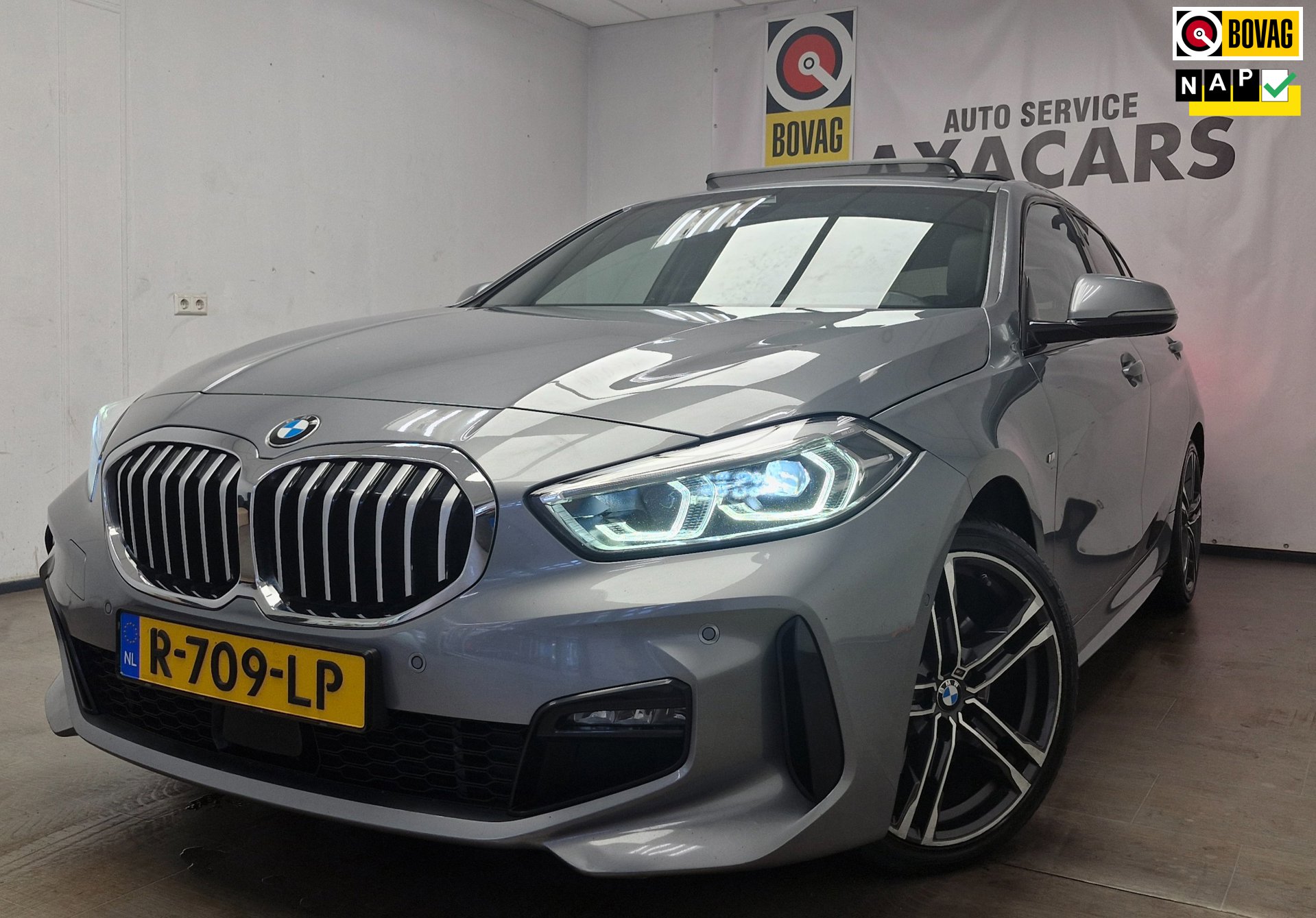 BMW 1-serie 118i Business Edition DUBBELE M-PAKKET, PANO EN FULL OPTION !