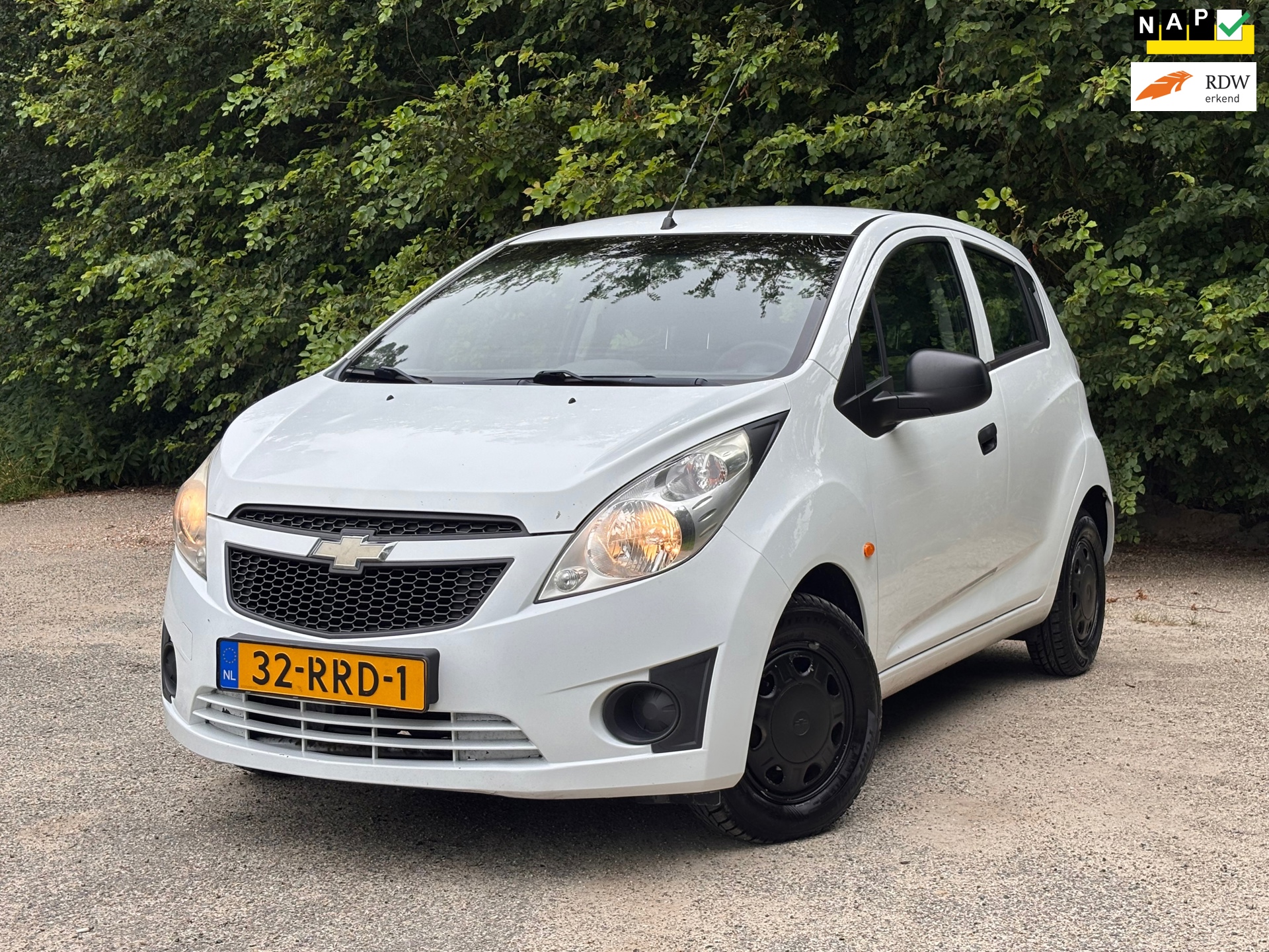 Chevrolet Spark 1.0 16V LE | "180.000 " KM + Nette auto Nu € 1.975,- !!!