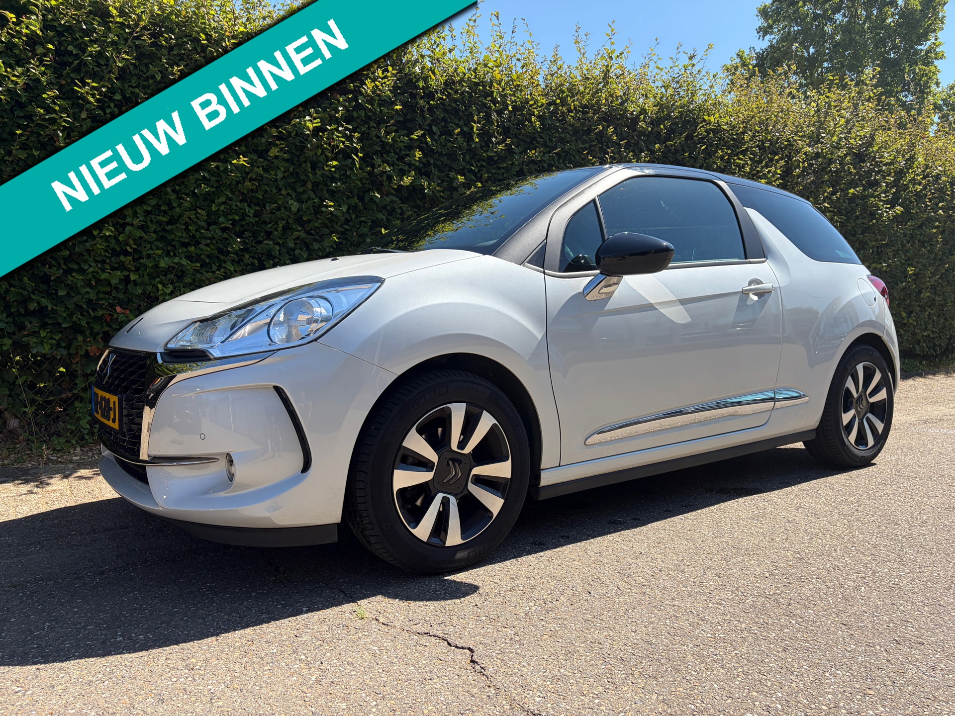 DS 3 1.2 PureTech So Chic Navi