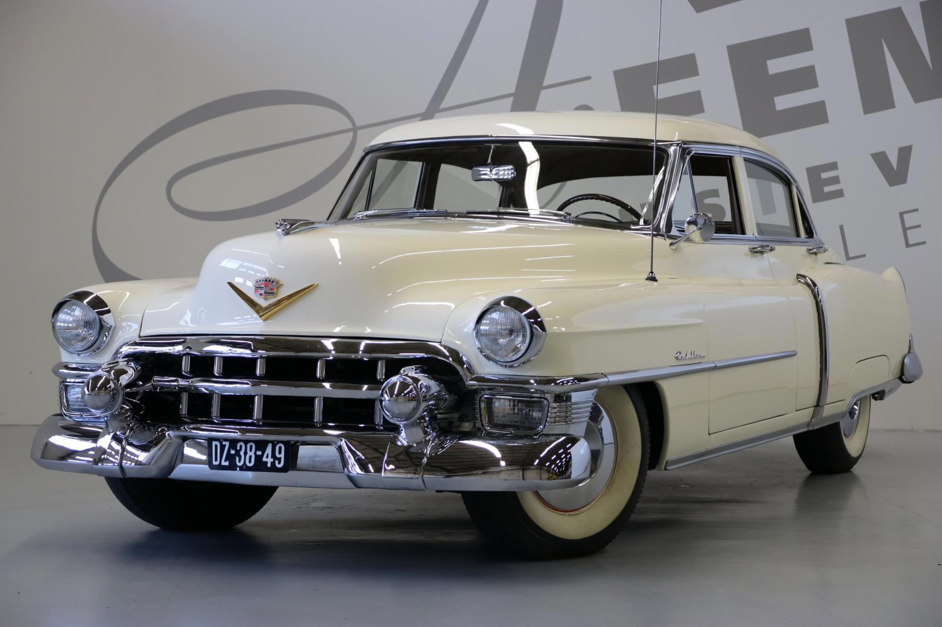Cadillac SERIES 62 3th Generation