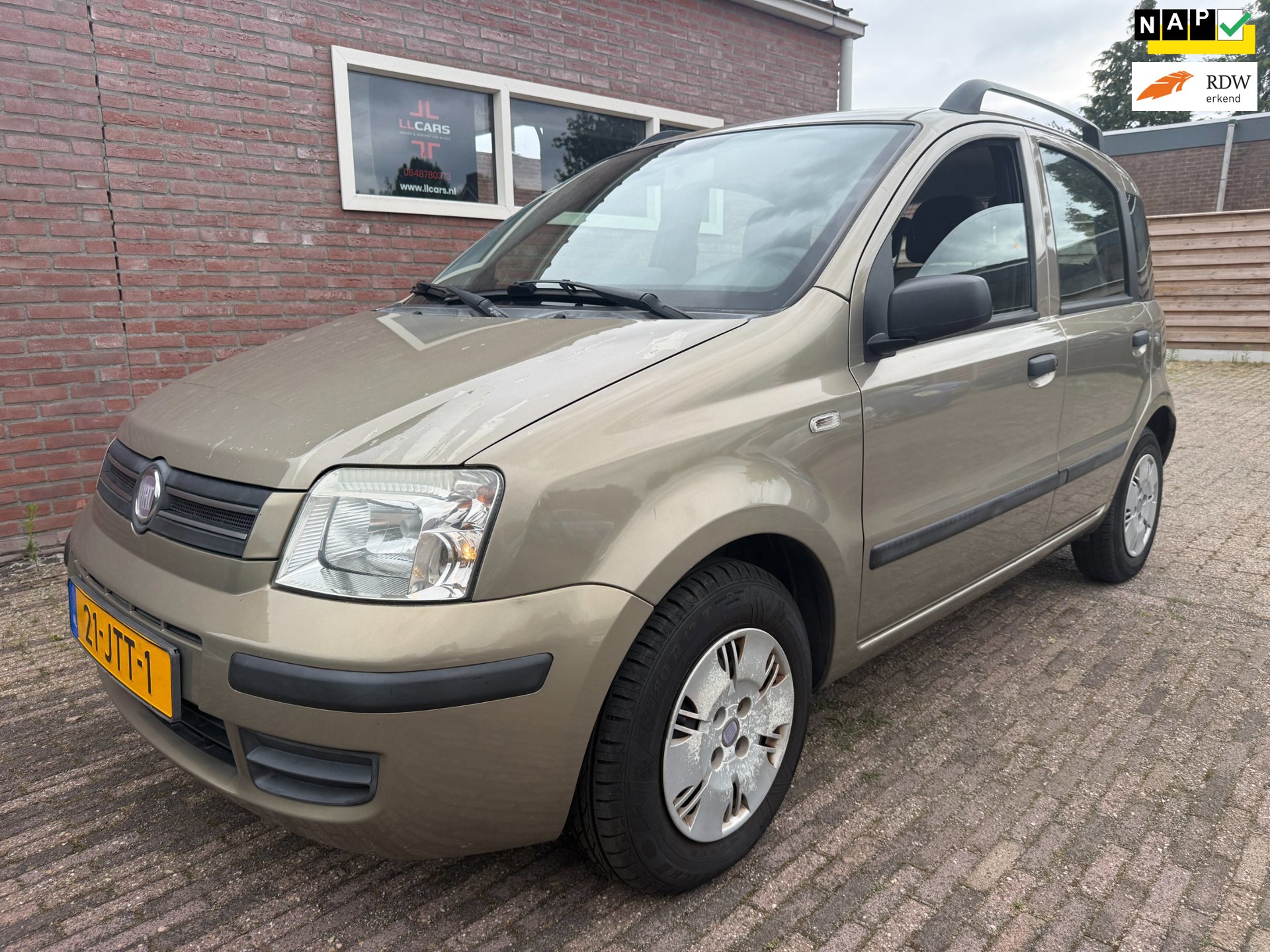 Fiat Panda 1.2 APK 28-8-2027 airco 5 drs trekhaak elektrisch pakket