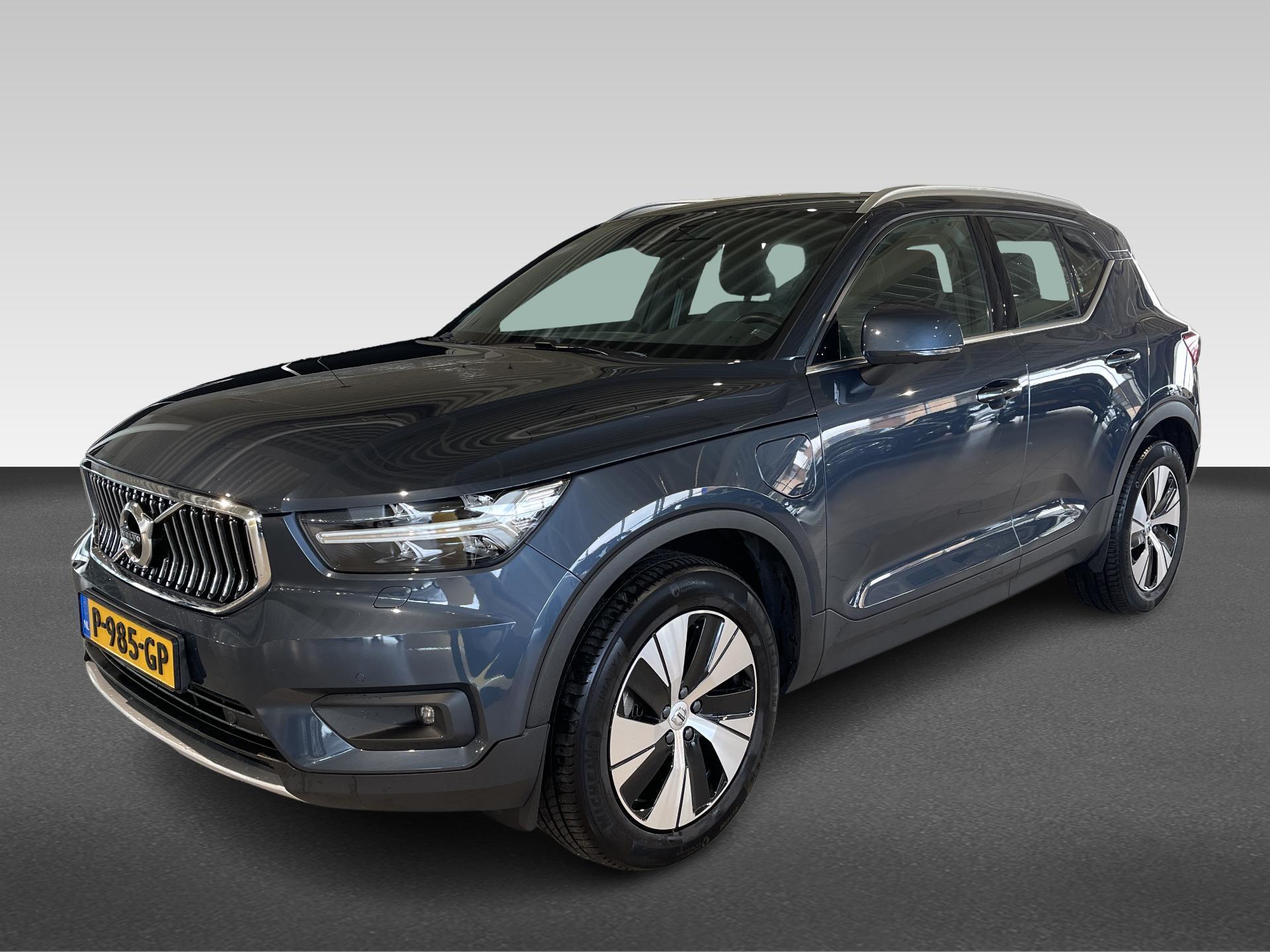Volvo XC40 T4 Twin Engine 211pk Geartronic Inscription Expression | PHEV | Adaptief Cruise Control | Elektrische Achterklep | Navi | Achter