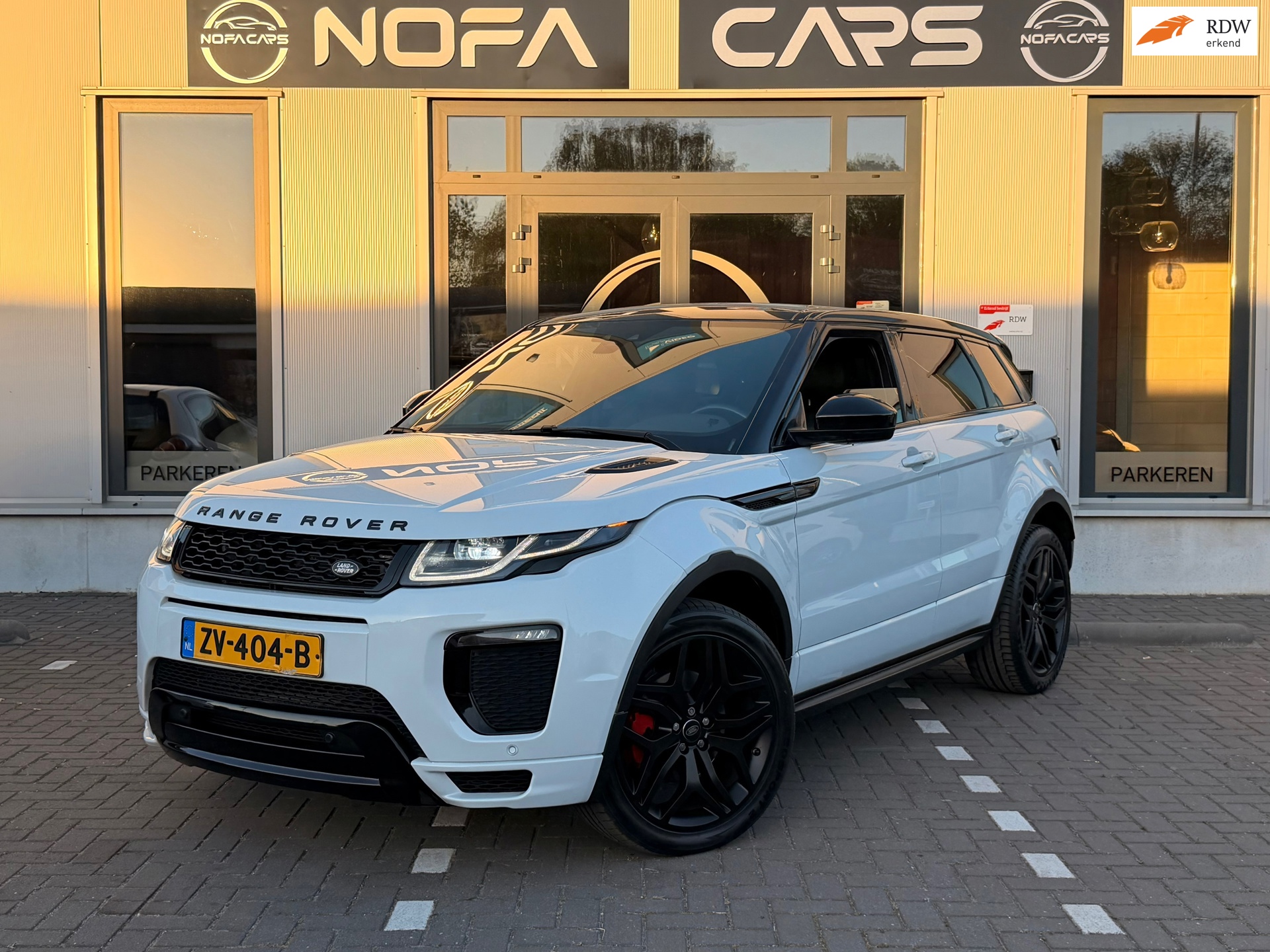 Land Rover Range Rover Evoque 2.0 Si4 Autobiography