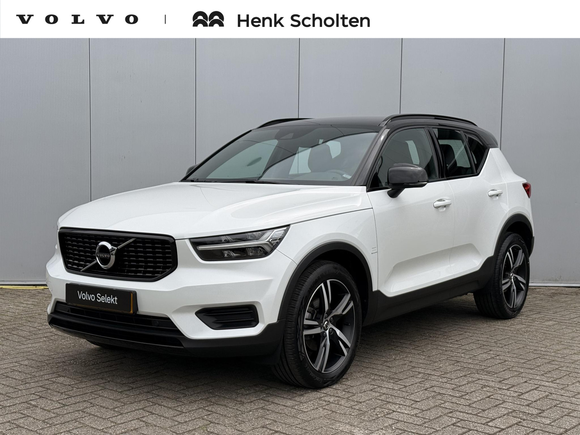 Volvo XC40 T2 AUT8 129PK R-Design |