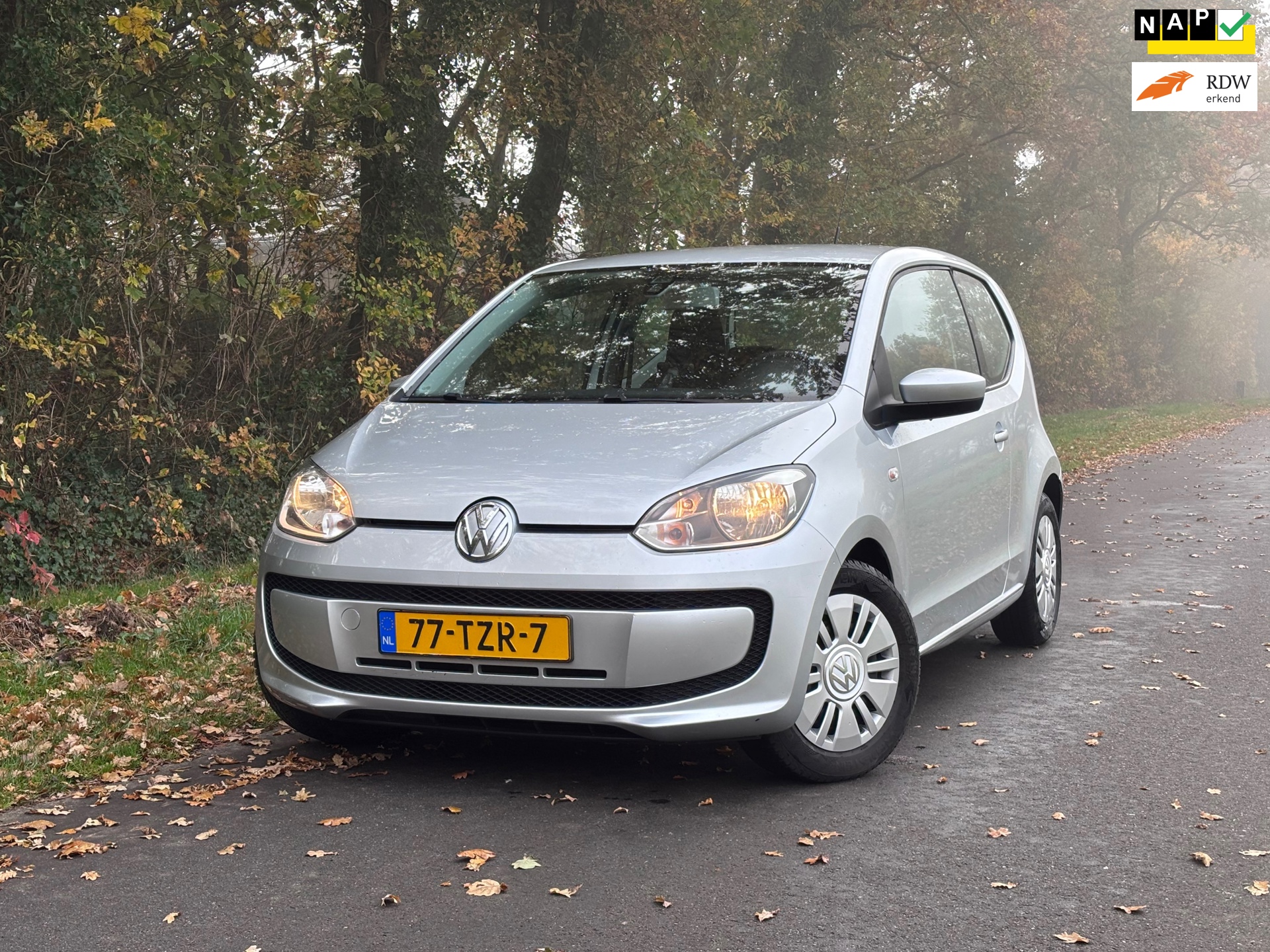 Volkswagen Up! 1.0 move up! BlueMotion | Airco + Navi