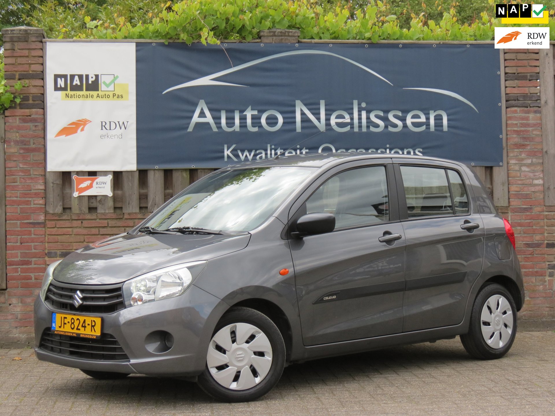 Suzuki Celerio 1.0 Comfort | AIRCO | VOLLEDIG DEALER ONDERHOUDEN | LOGISCHE NAP | RADIO+BLUETOOTH |