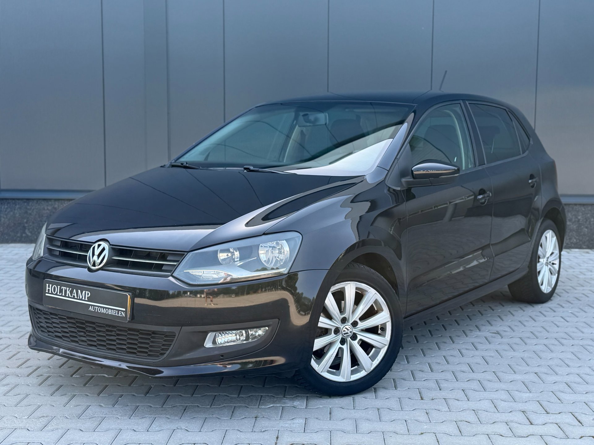 Volkswagen Polo 1.4-16V Highline | AIRCO | CRUISE | CARPLAY