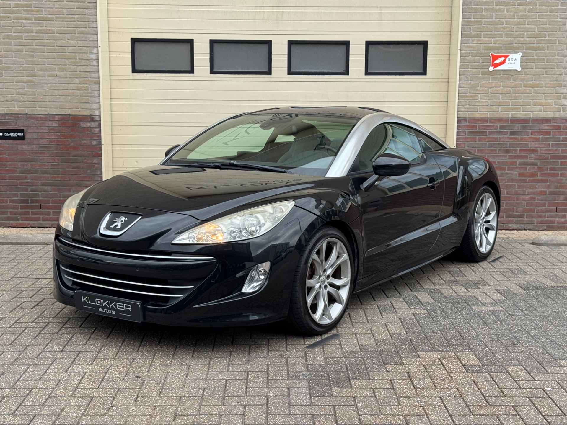 Peugeot RCZ 1.6 156PK Nieuwe distributieketting, onderhoudsbeurt en apk.