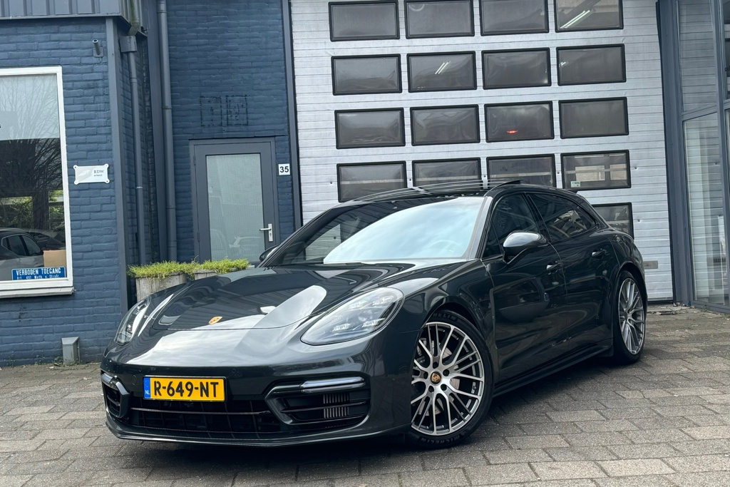 Porsche Panamera Sport Turismo 2.9 4 E-Hybrid Platinum Edition | Pano | N.A.P