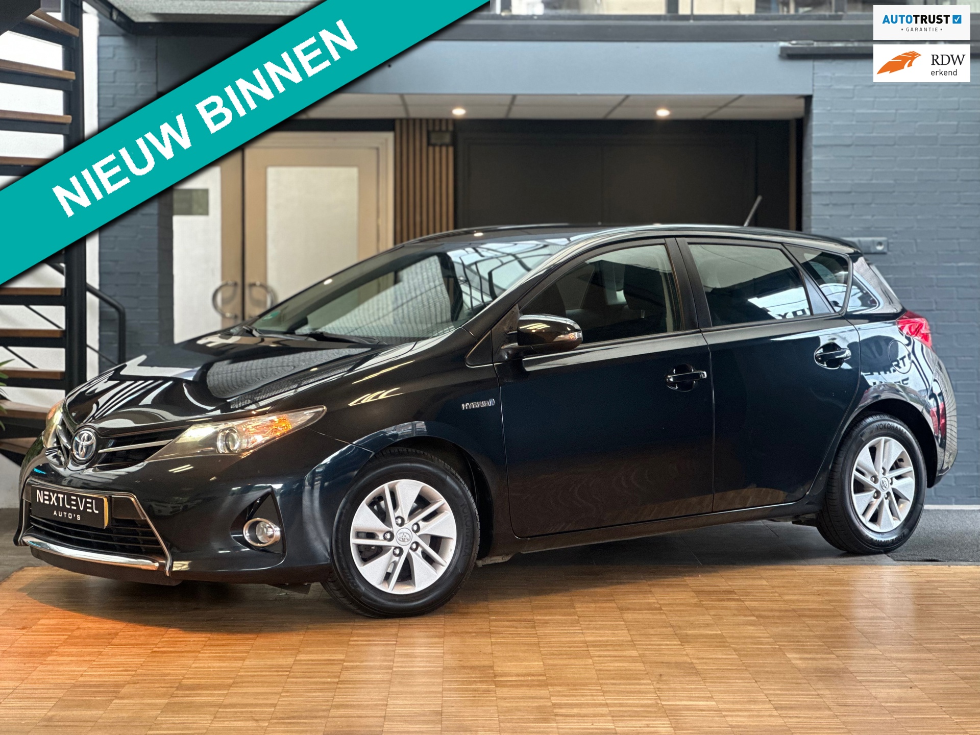 Toyota Auris 1.8 Hybrid Aspiration NAP Dealer Onderhouden Camera Cruise Controle