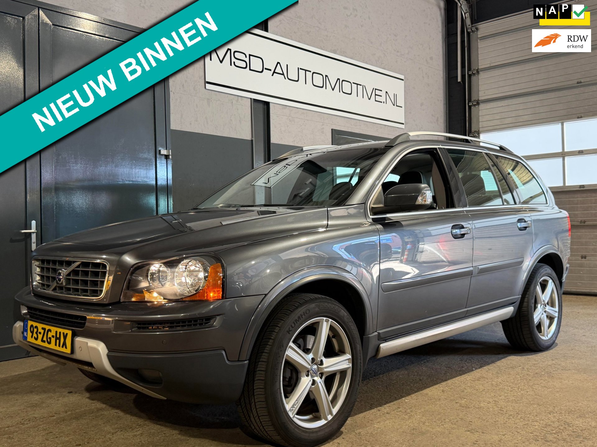 Volvo XC90 3.2 Sport 5p. LEES TEKST