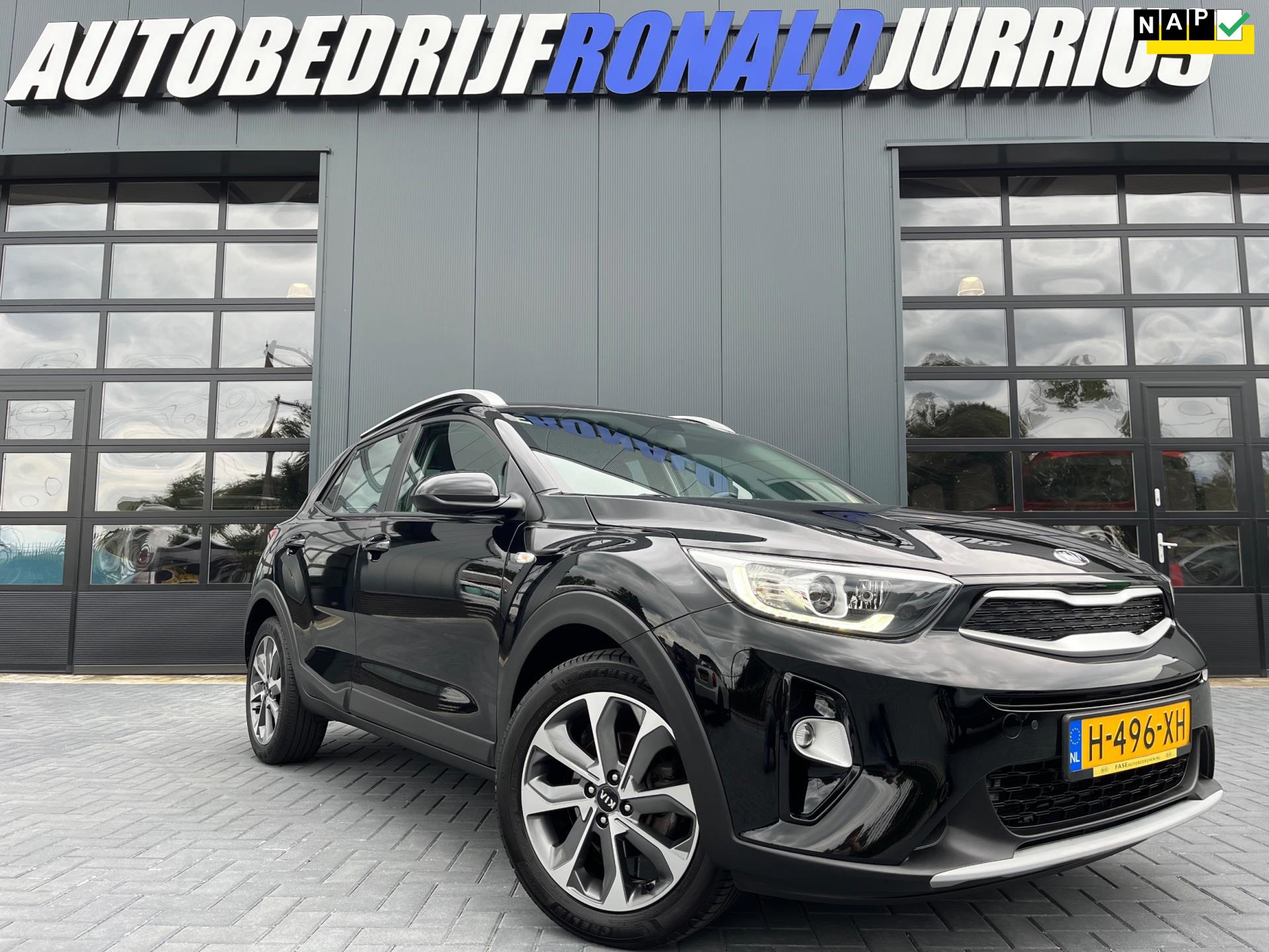 Kia Stonic 1.0 T-GDi DynamicLine NL.Auto/Navigatie/Camera/Cruise/Climatronic/17Inch/1Ste Eigenaar/Dealer onderhouden