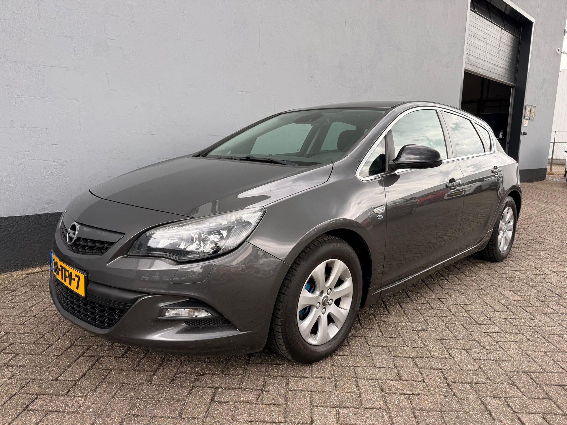 Opel Astra 1.4 Turbo Edition - Climate Control