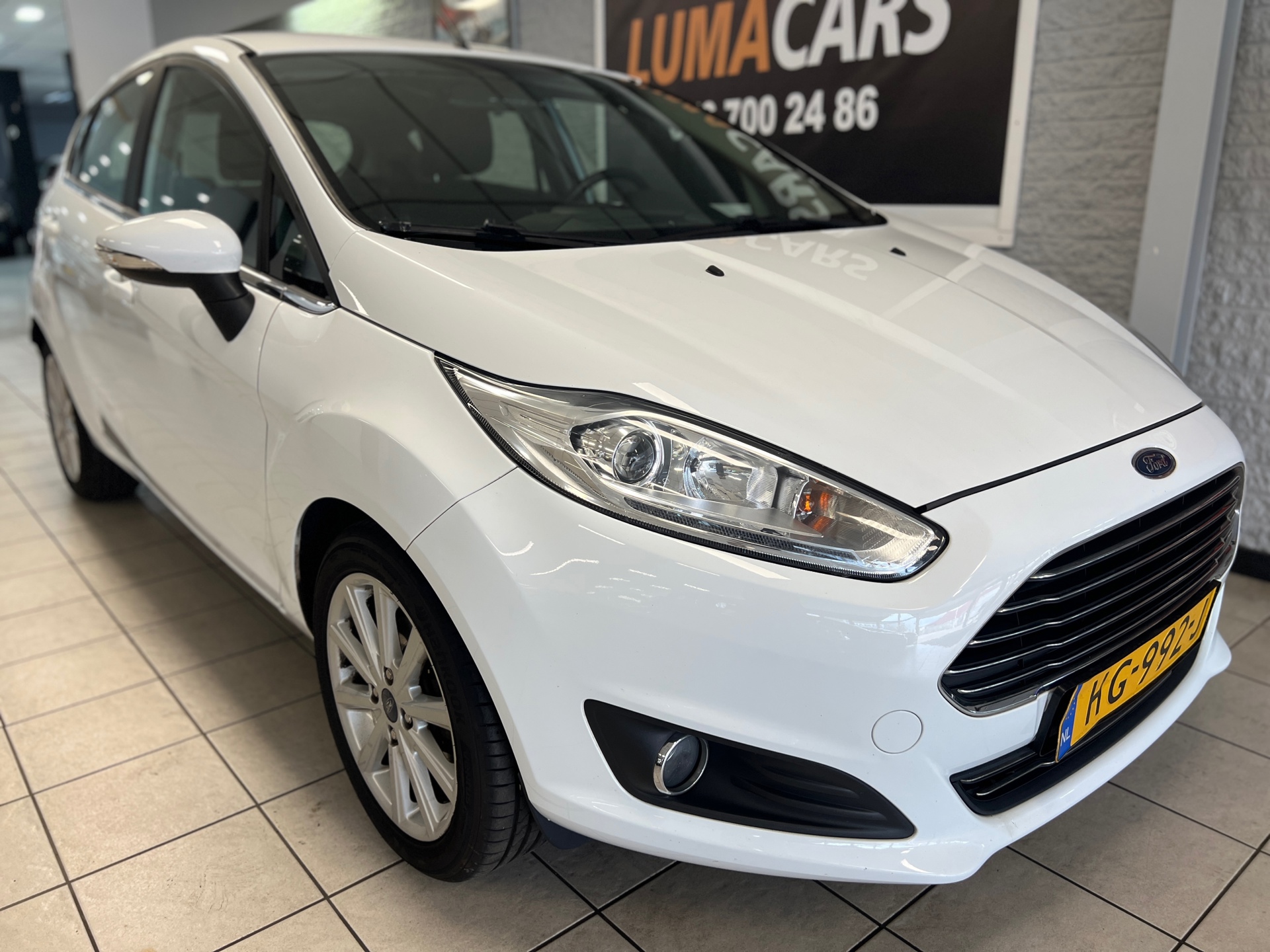 Ford Fiesta 1.0 EcoBoost Titanium | Nieuwe APK | Navi | PDC
