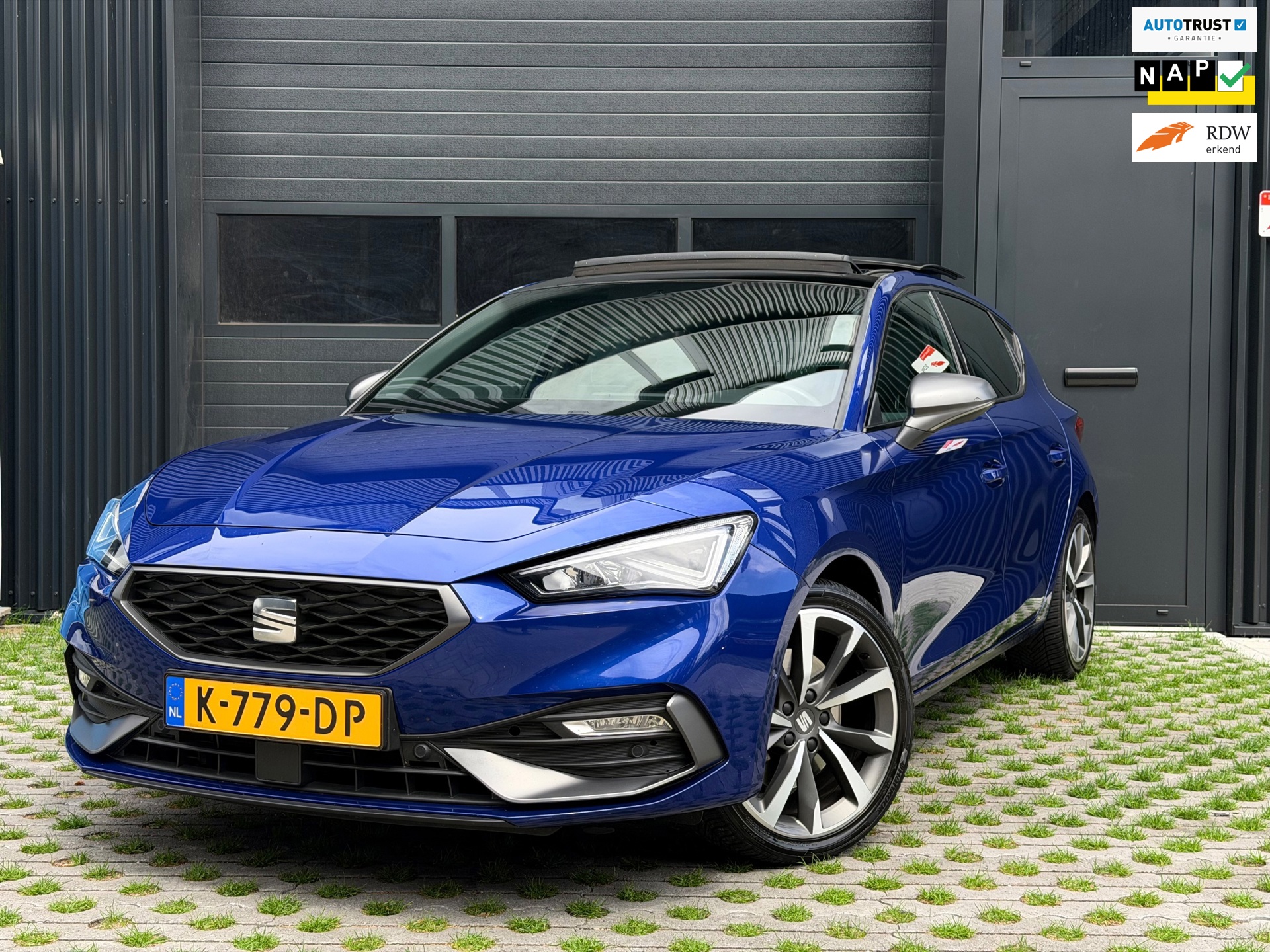 Seat Leon 1.5 eTSI FR | Pano| Sfeer | Orig NL | Dealer ondh