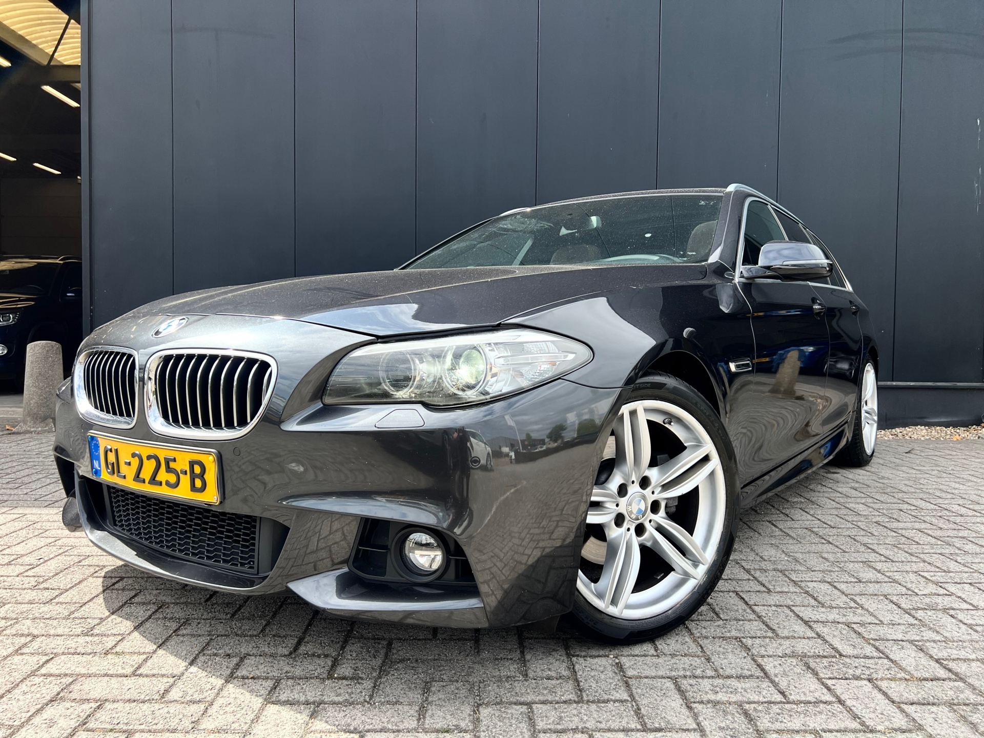 BMW 5-serie Touring 520i M-Sport '15 Aut/Leer/19'Lmv/Nap!!