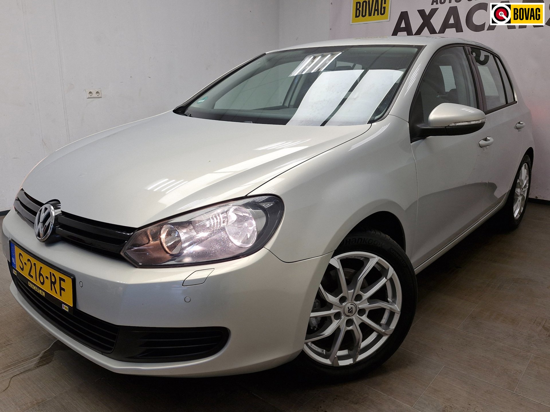 Volkswagen GOLF 6 AUTOMAAT ! GARANTIE ! NAVIGATIE ! AIRCO ! NIEUWE APK !