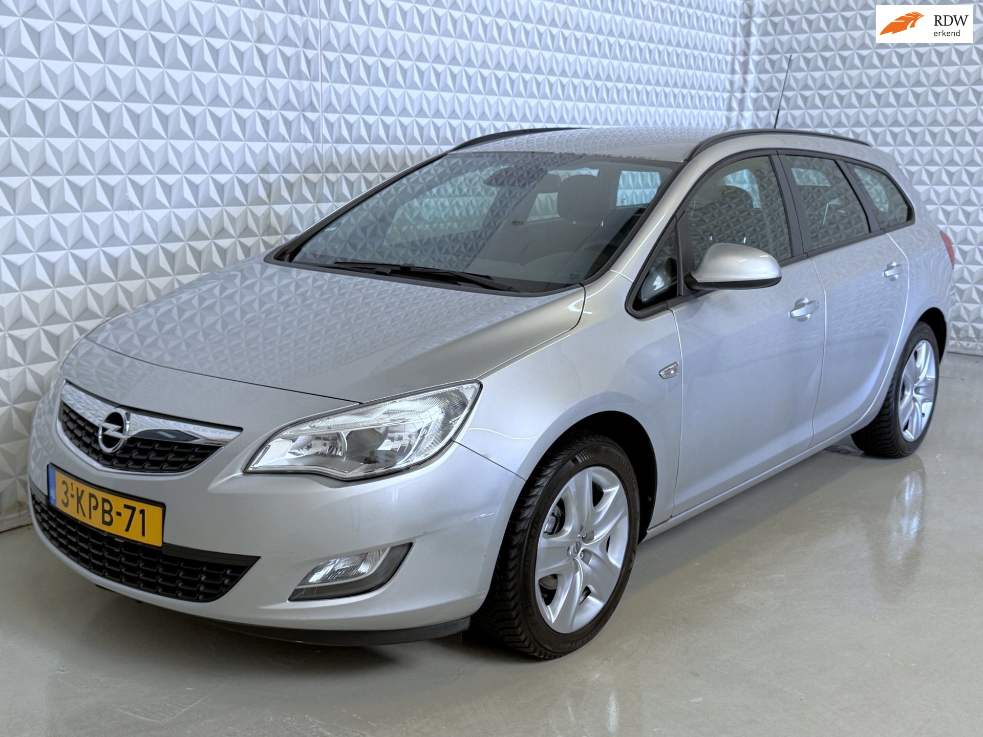 Opel Astra Sports Tourer 1.4 Edition / LPG-G3 (2011)