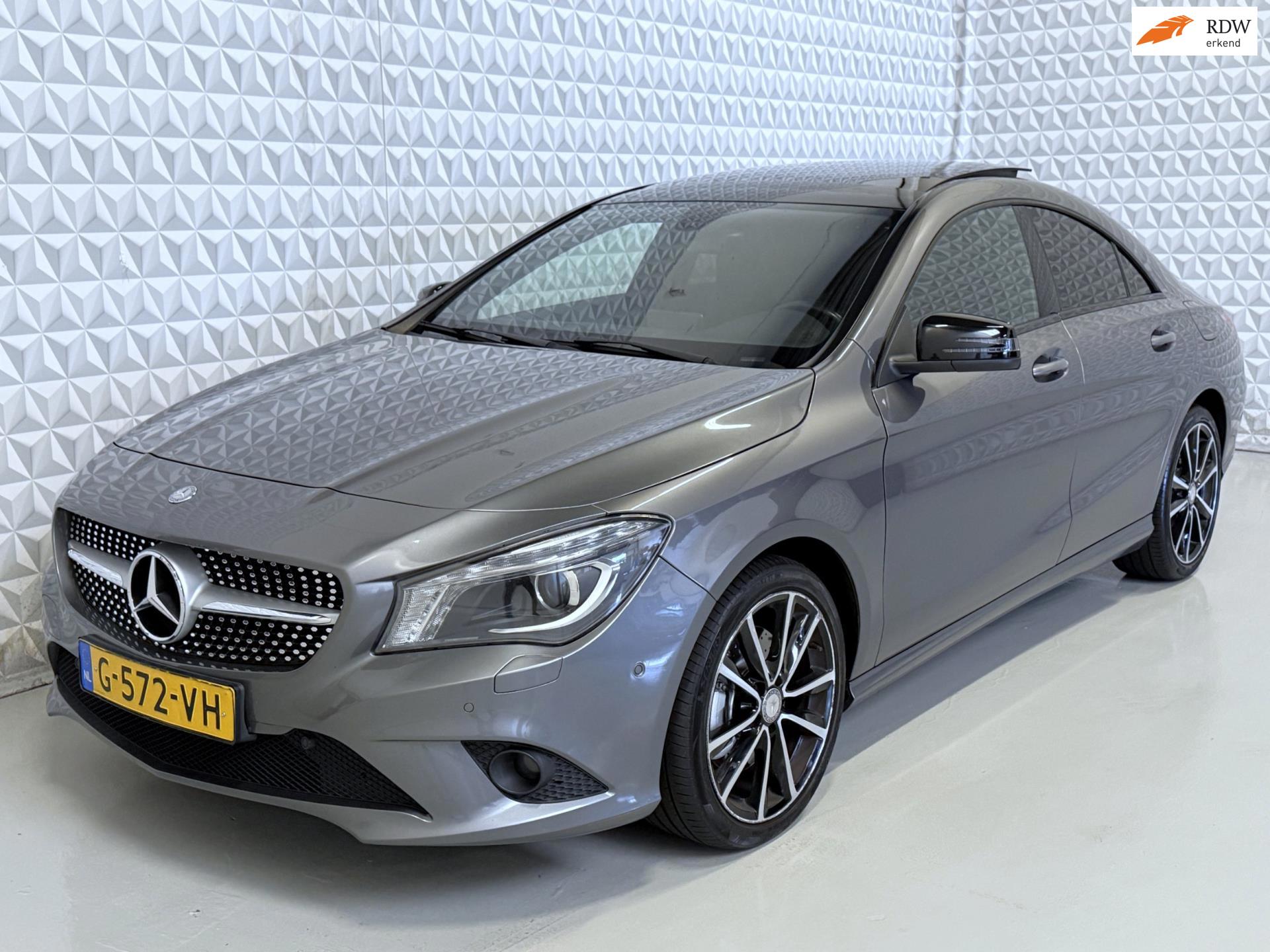Mercedes-Benz CLA-klasse 250 Edition / PANORAMADAK (2013)