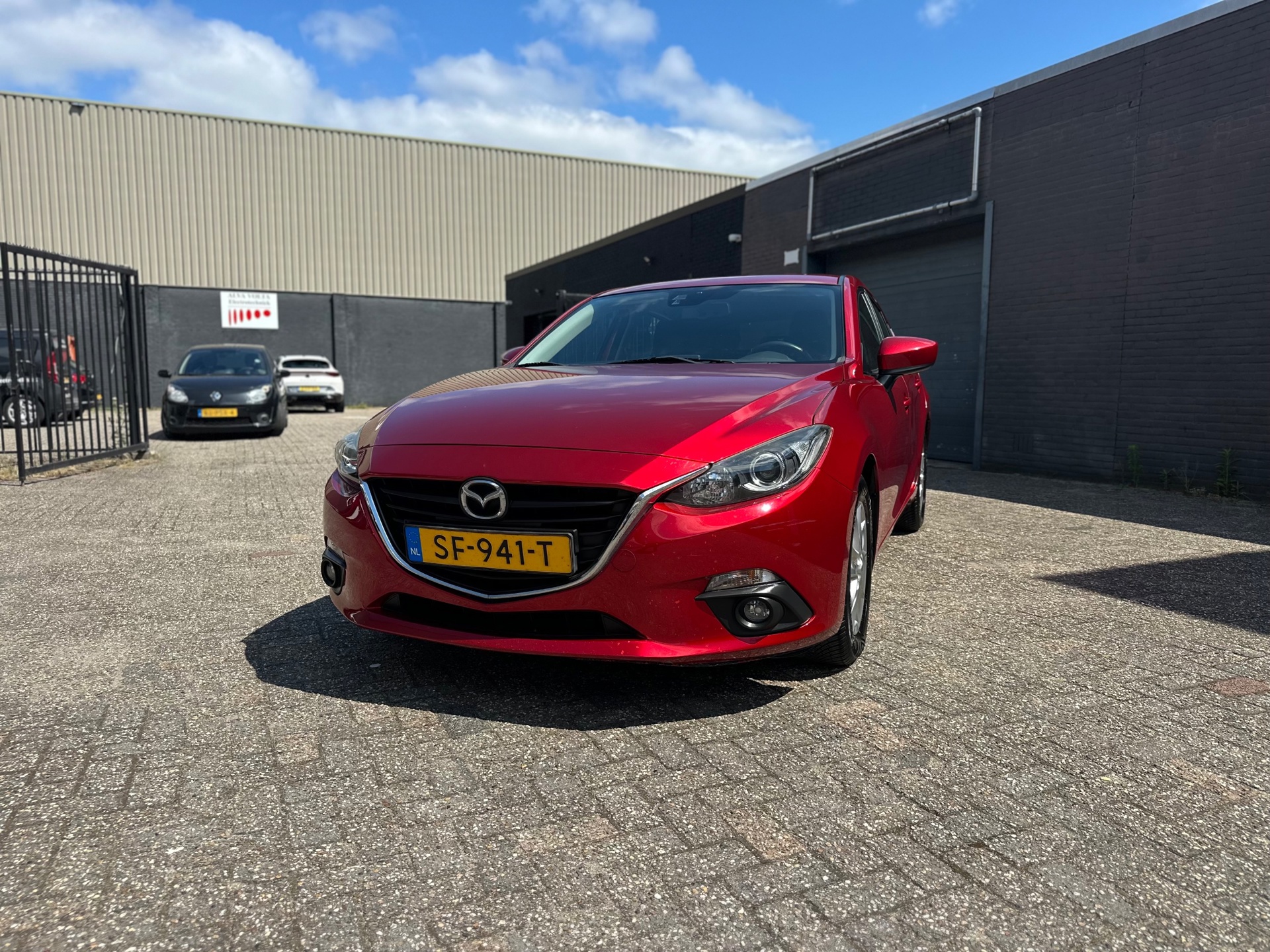 Mazda 3 2.0 TS Clima Cruise Navi Keyless PDC LM-Wielen APK.