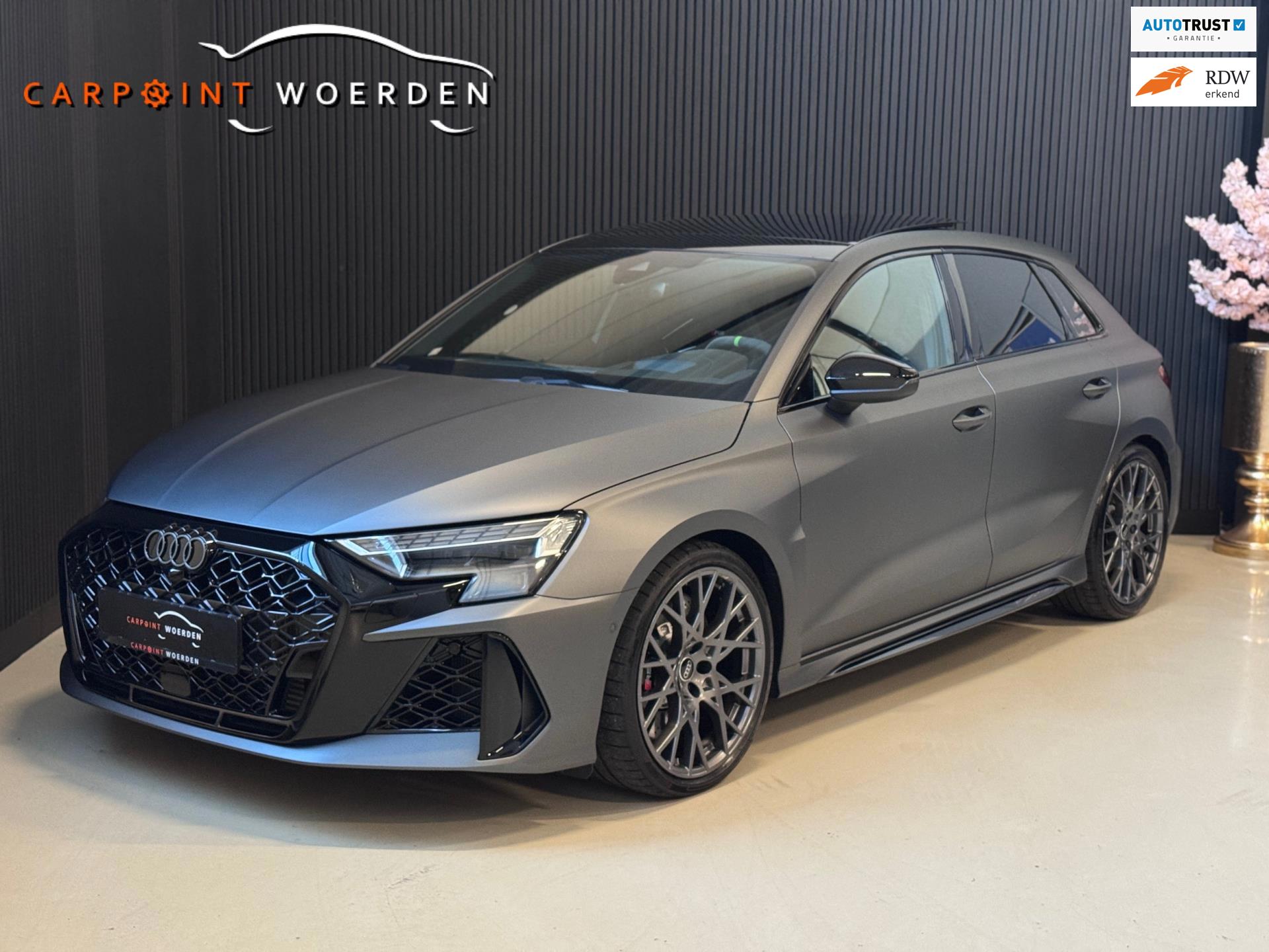 Audi RS3 2.5 TFSI RS 3 quattro | SCHAALSTOELEN | ALCANTARA | PANO | SONOS