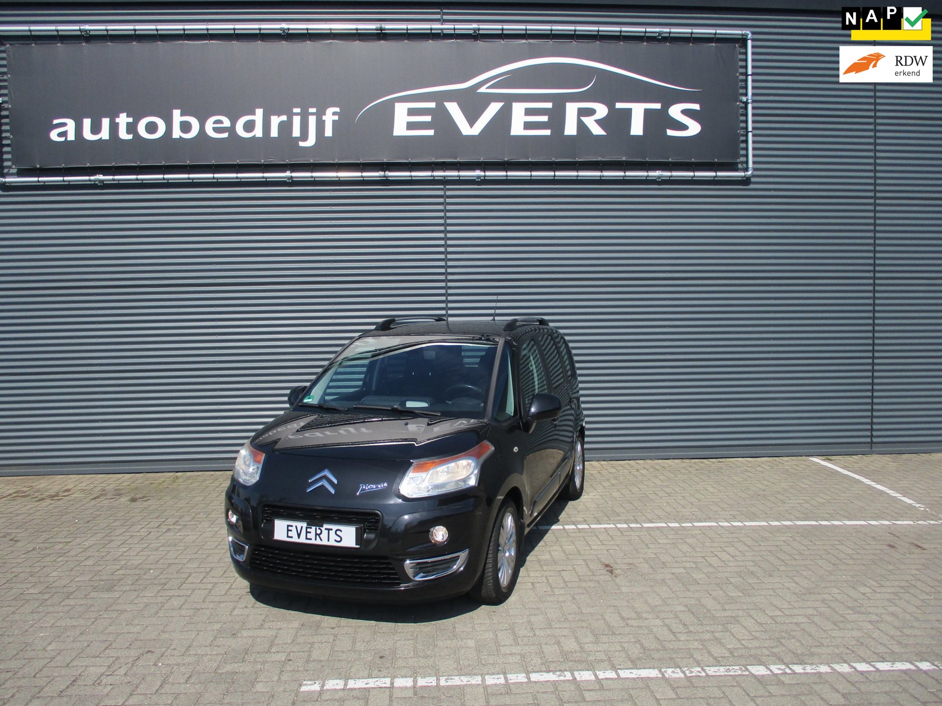 Citroën C3 Picasso 1.6 VTi Exclusive Apk 21-06-2027 Mooie en complete auto met boekjes nu scherpe meeneem prijs zoals ingeruild